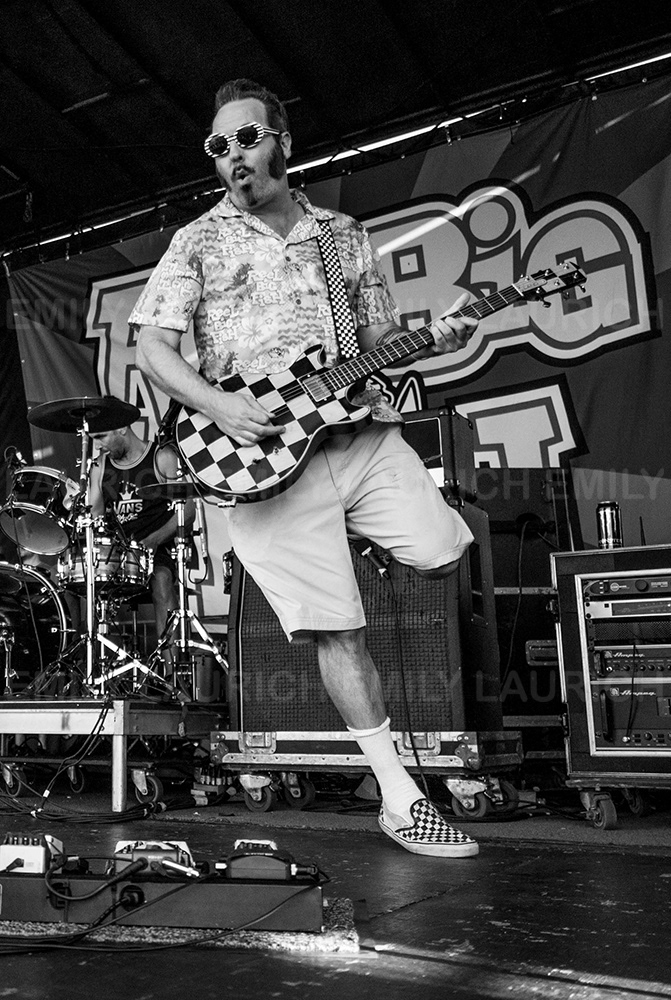 REEL BIG FISH