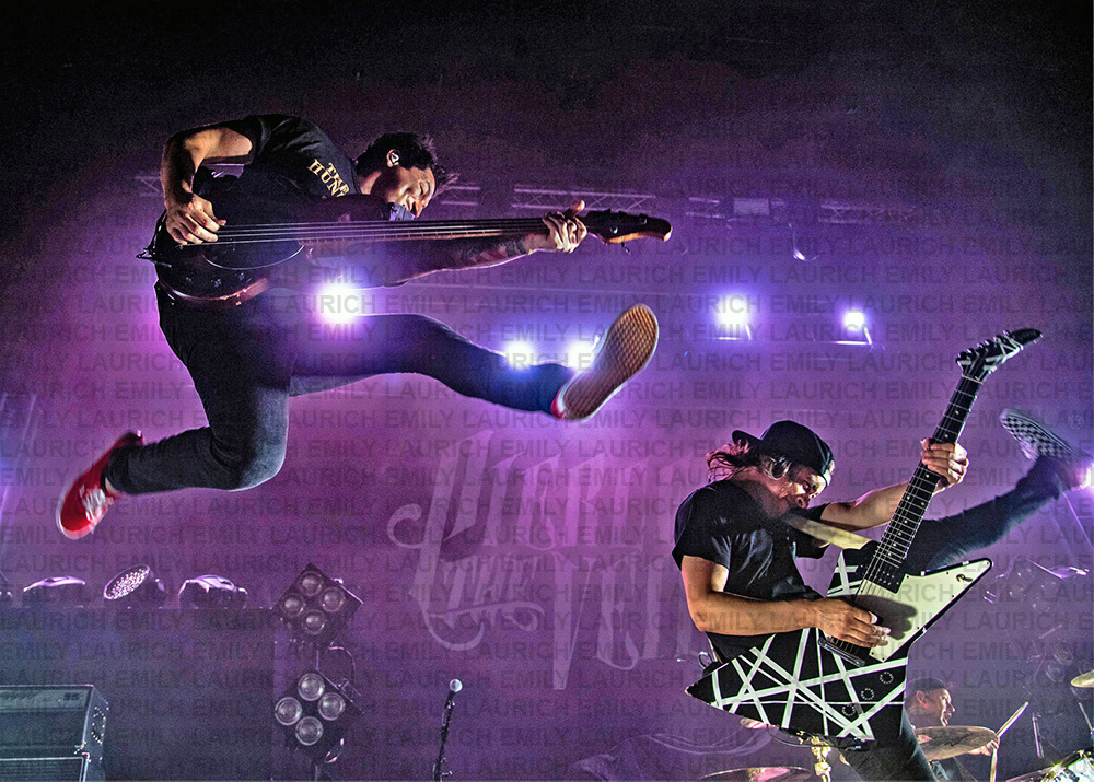 PIERCE THE VEIL 2017