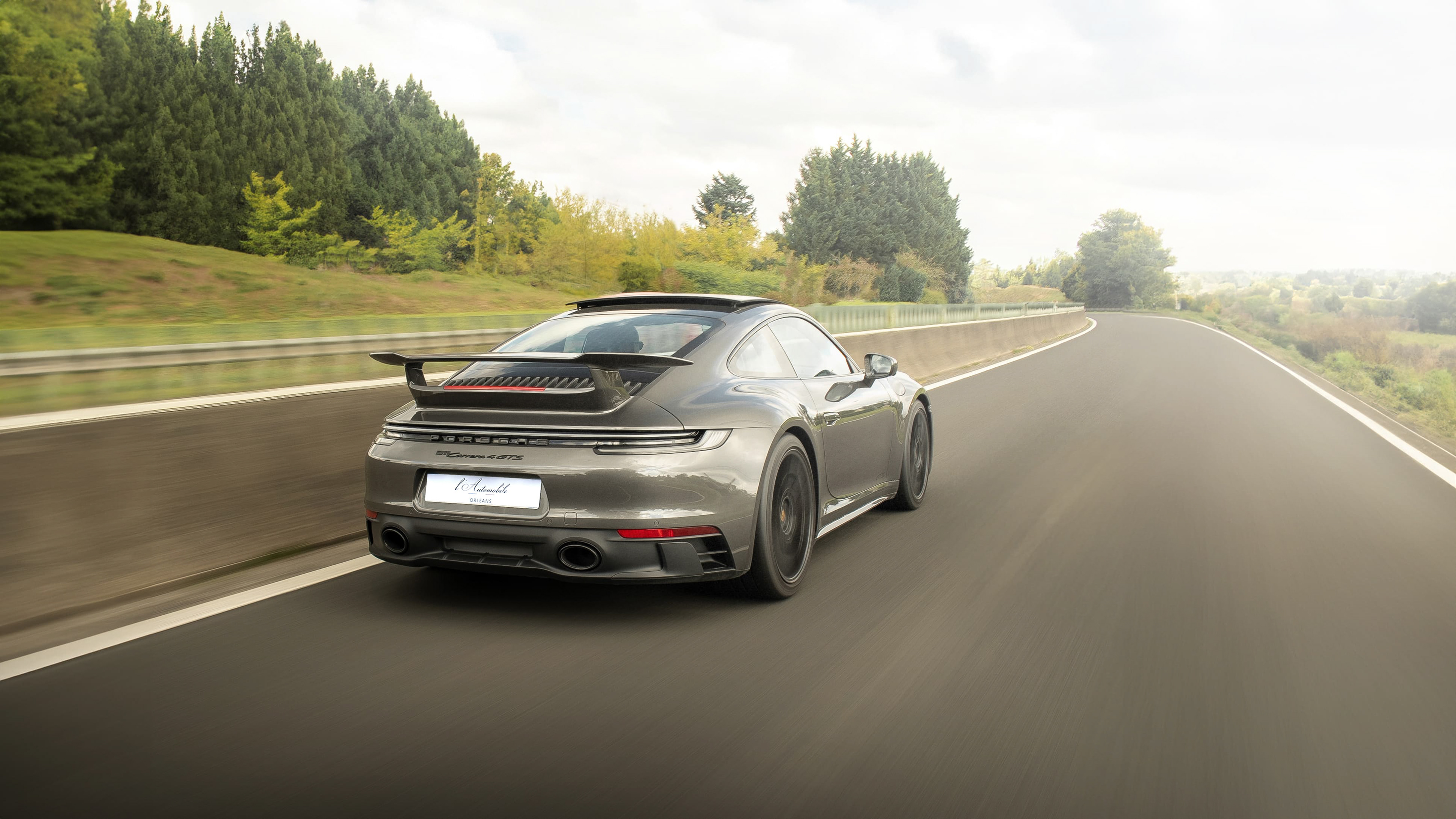 Porsche 992 Carrera GTS