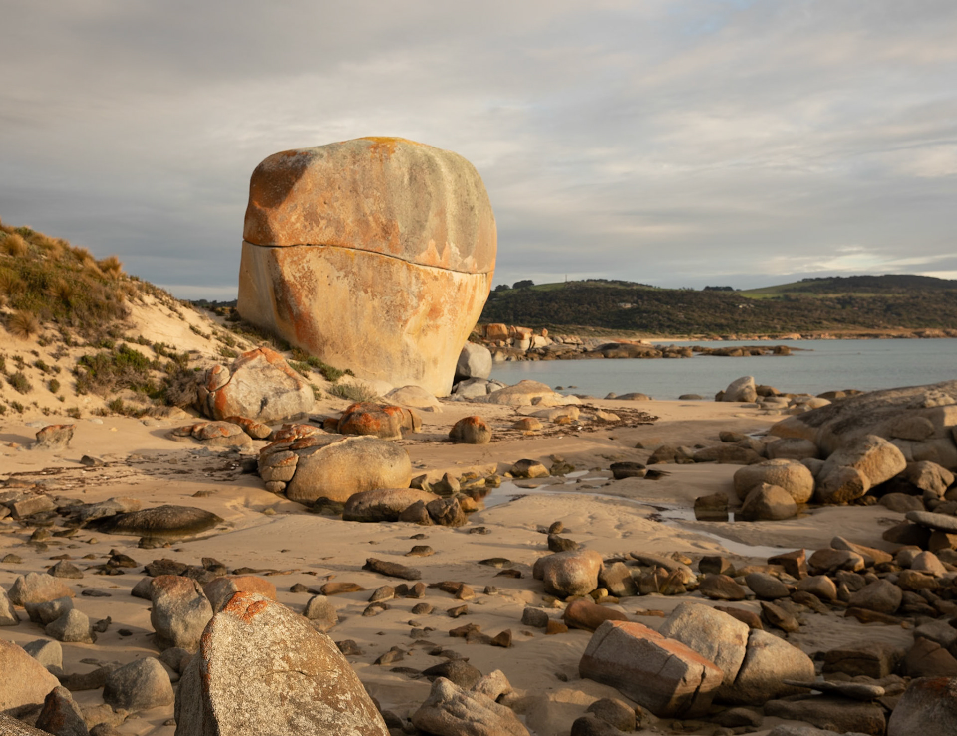 38 Castle Rock - Flinders Island - Tasmania - Australia
