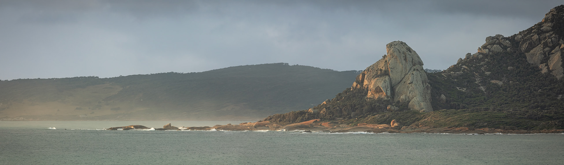 Flinders seascape - northern Flinders Island, Tasmania