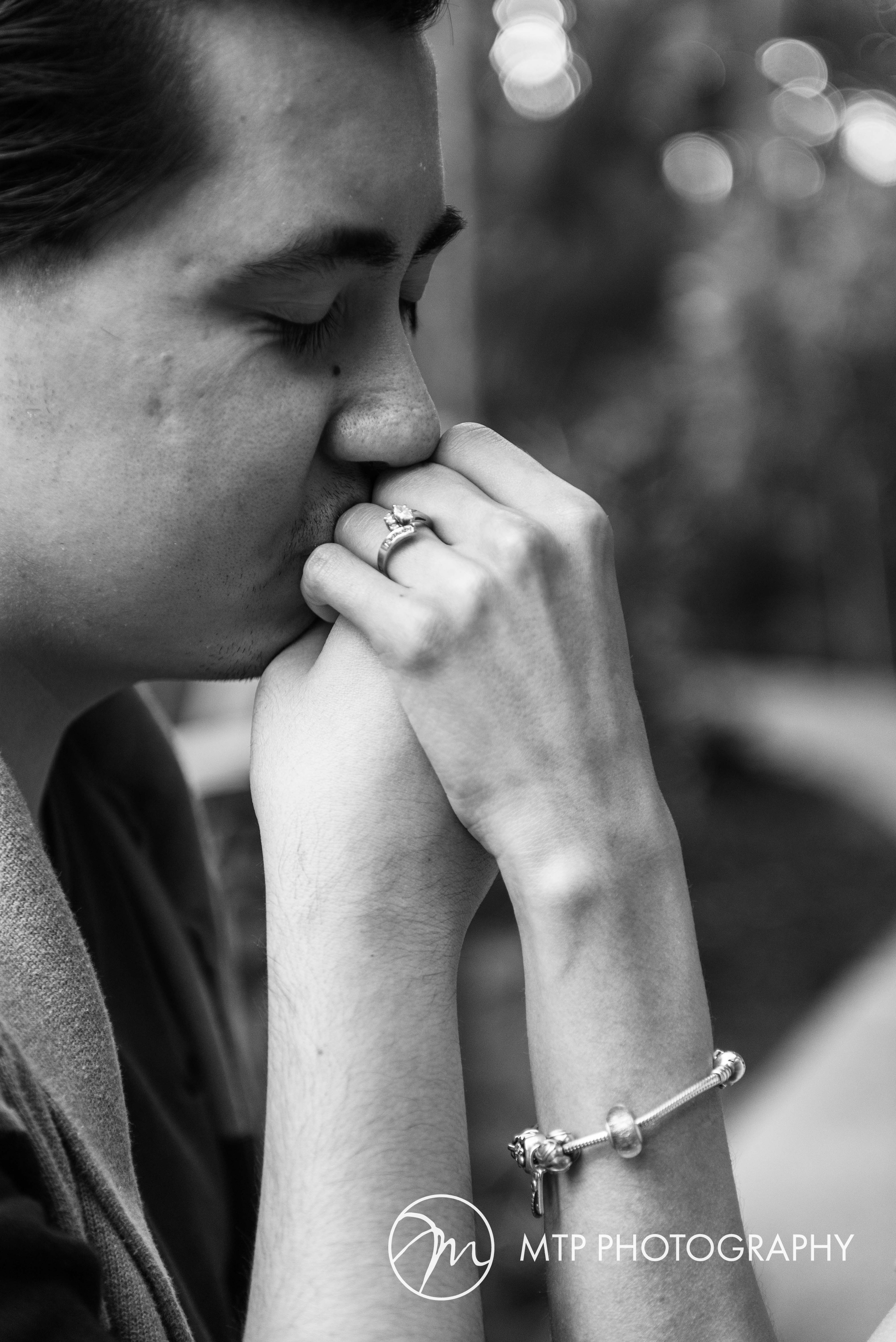 Leu Gardens Engagement Session