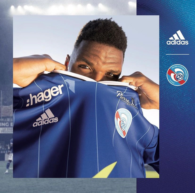 Shooting pour les nouveaux maillot de Strasbourg. 2022