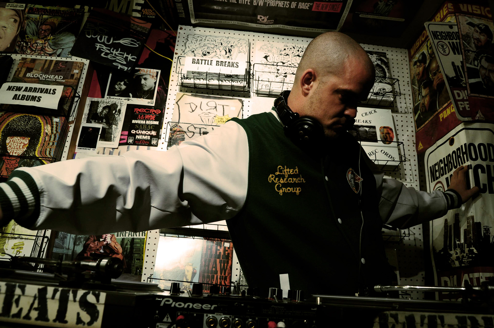 DJ Houseshoes by Kasey Stokes