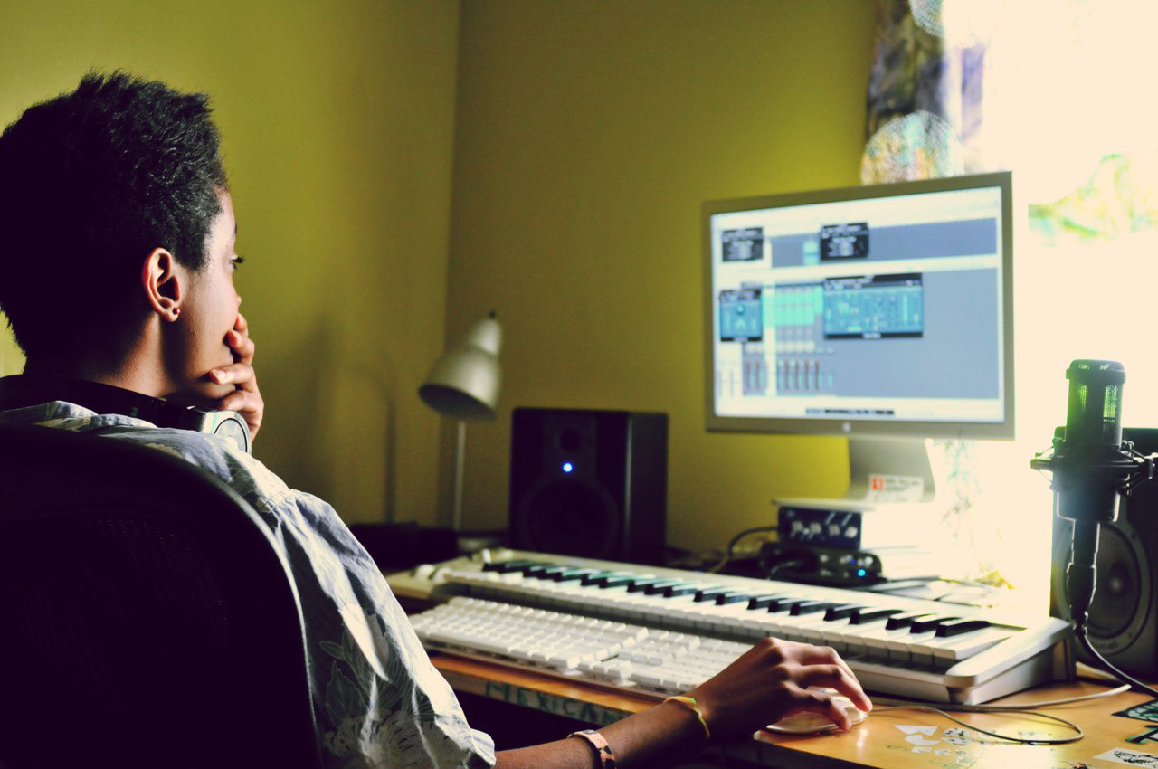Syd at her home studio by Ayla "Brass" Montgomery