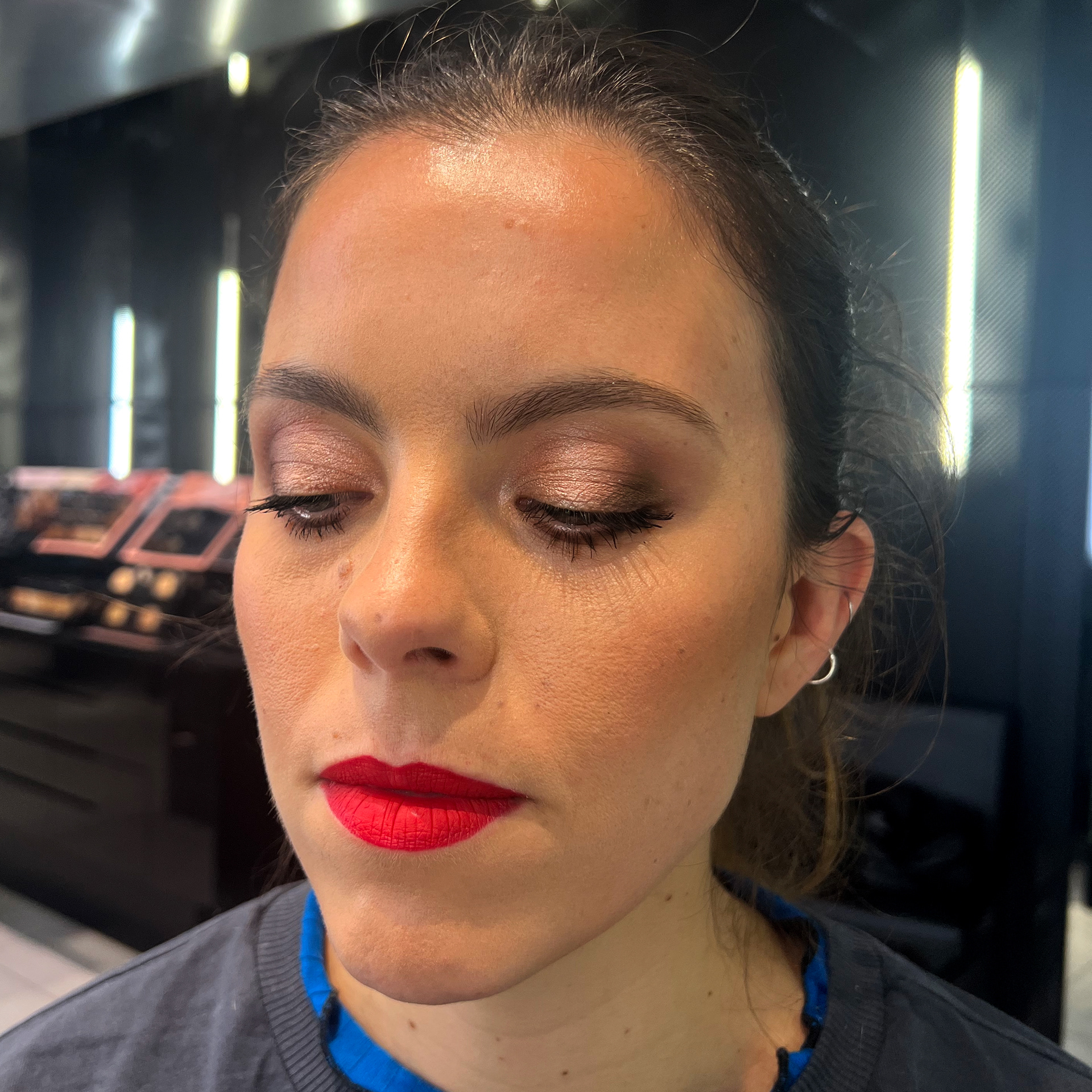 soft glam - taupe eyes and cool toned red lip