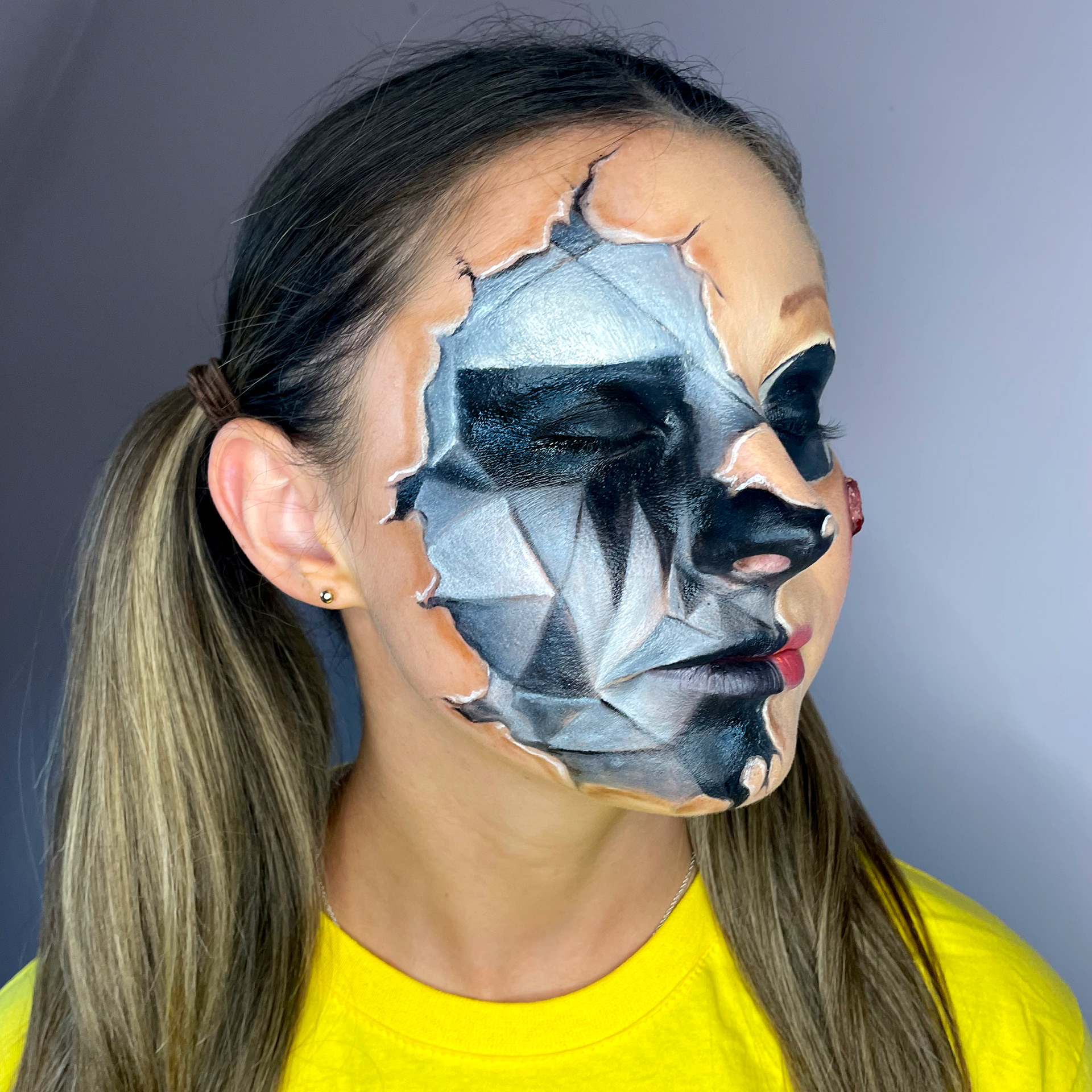 Squid Games halloween party make up - blocked brows