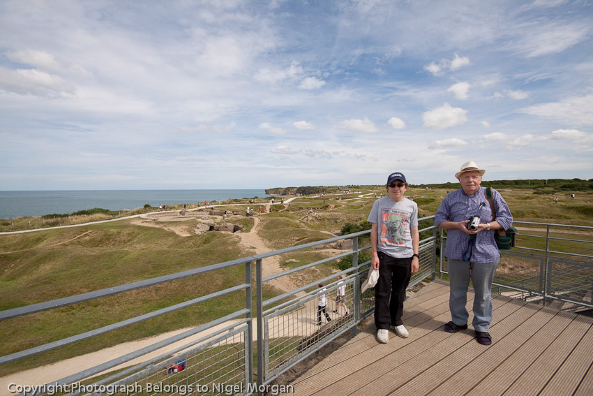 Raised viewing area. Alf / Tom.