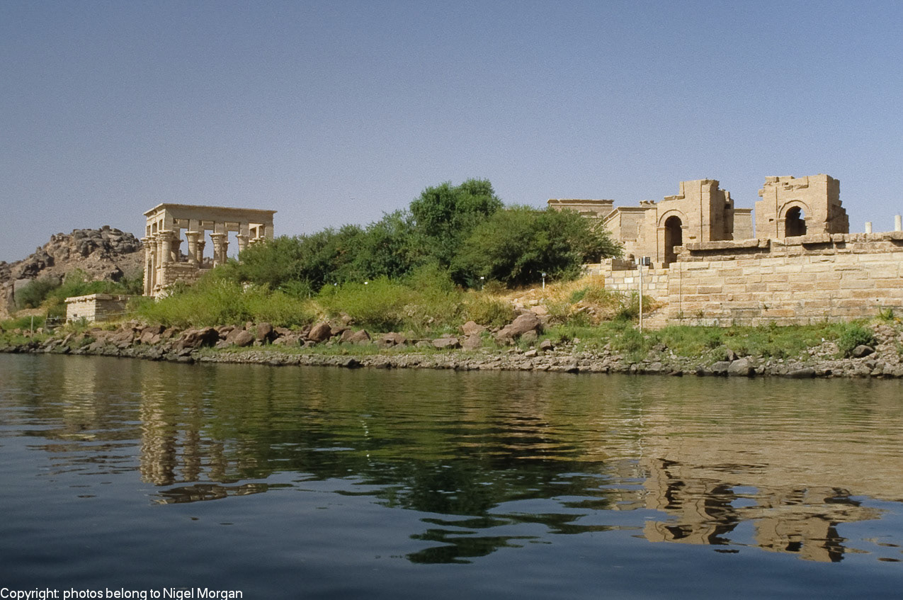 View from boat of Philae isalnd.