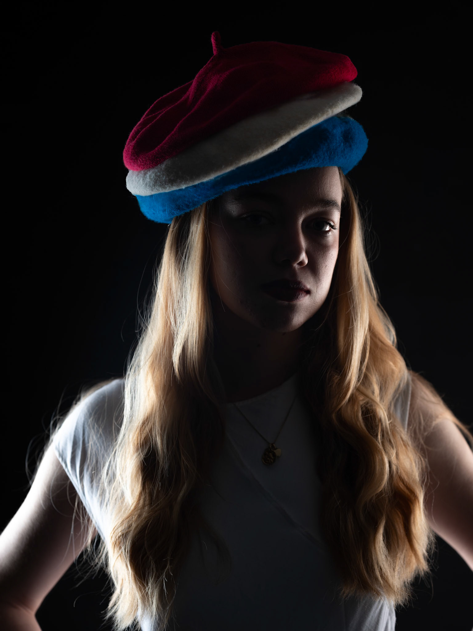 Photographer: Jiaqi WANG;Model: Juliette PIATON; Assistant: Liza FENKO