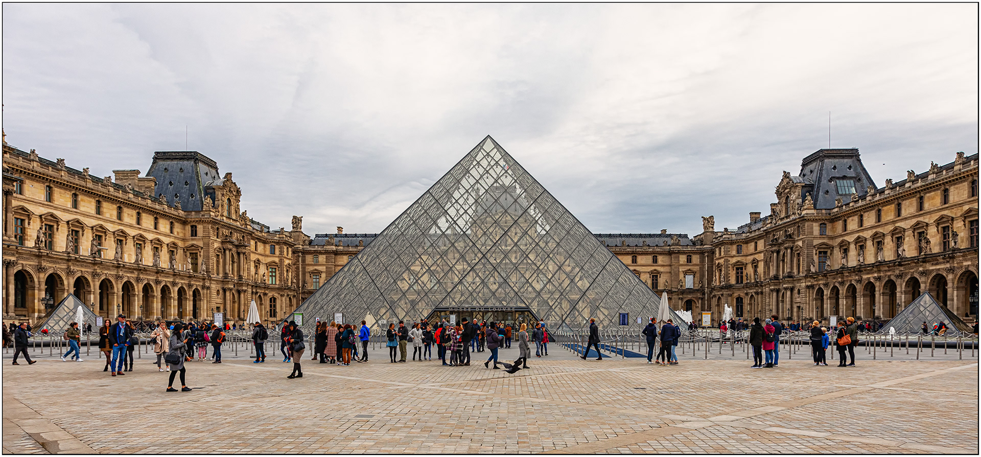 Louvre - Paris