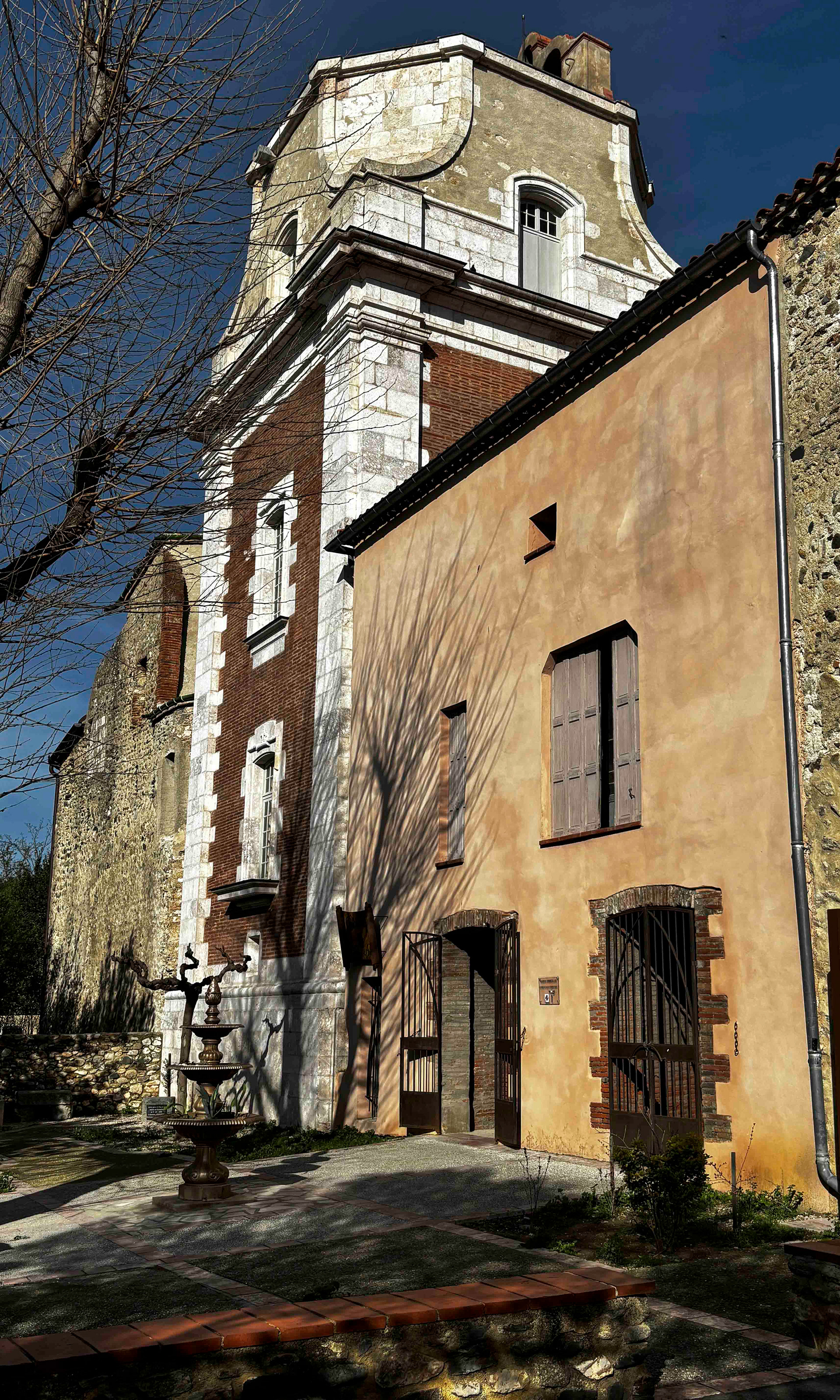 Ombre&Lumiere _Tv 1-7200 s à f - 1,6 _ ISO 50  - 5.96 mm _Normal Motif  Annie-Claude.