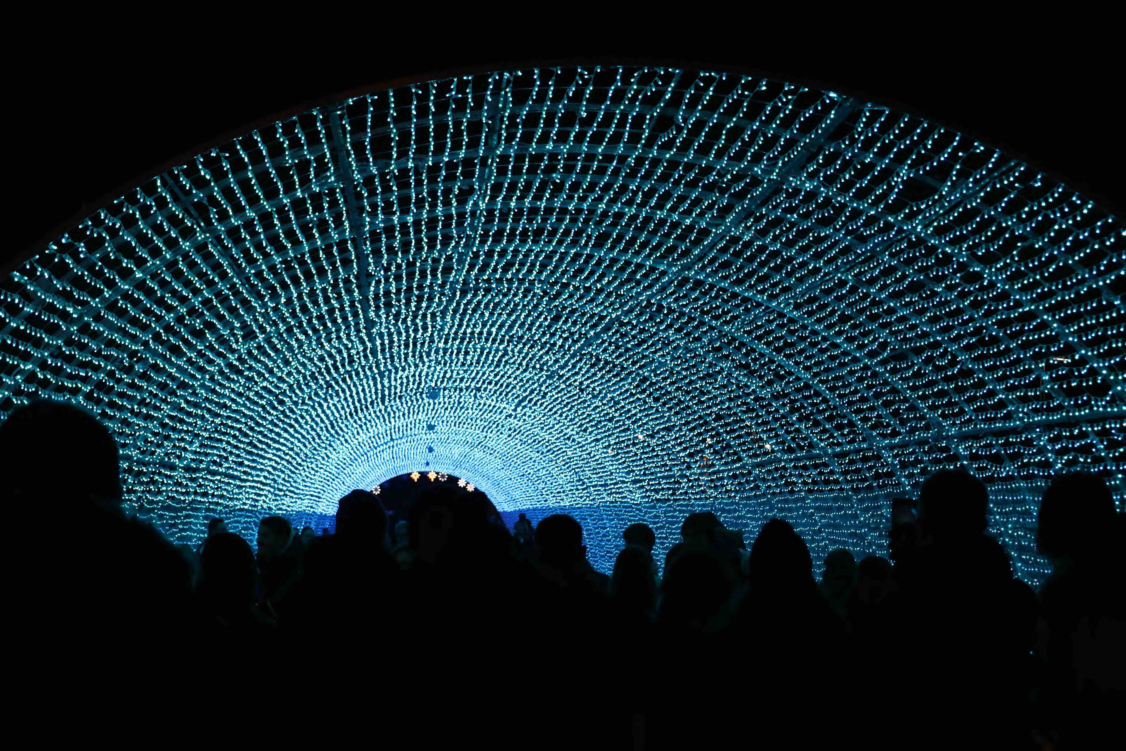 Tunnel d'accueil Village de Noël Le Barcarès