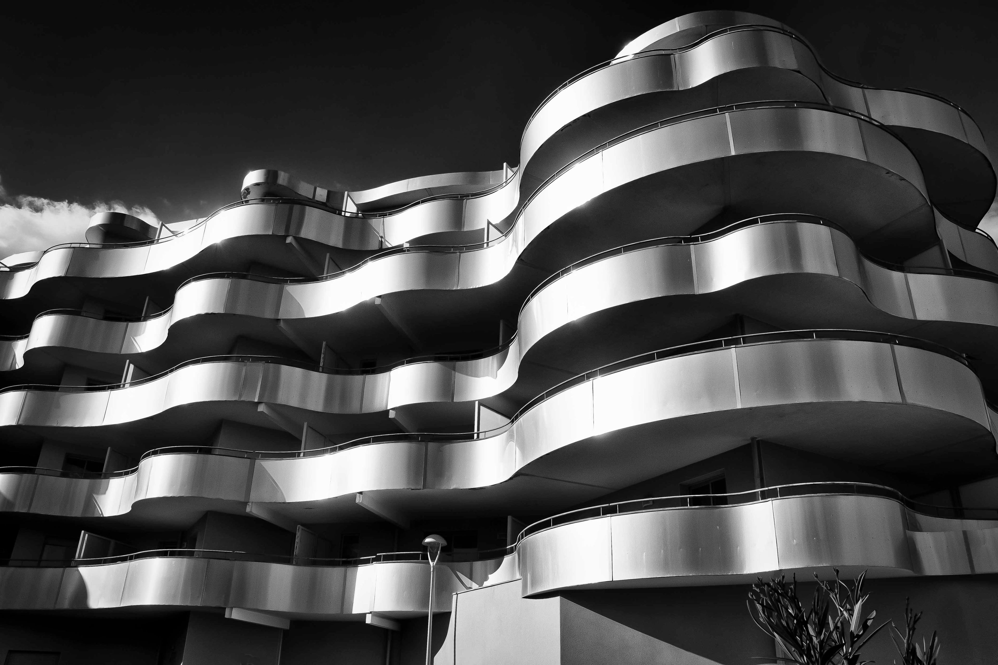 Ombre&Lumiere _Tv 1-800 s à f - 9,0 _ ISO 640  - 18 mm _Manuel Moyenne pondérée  Michel V.