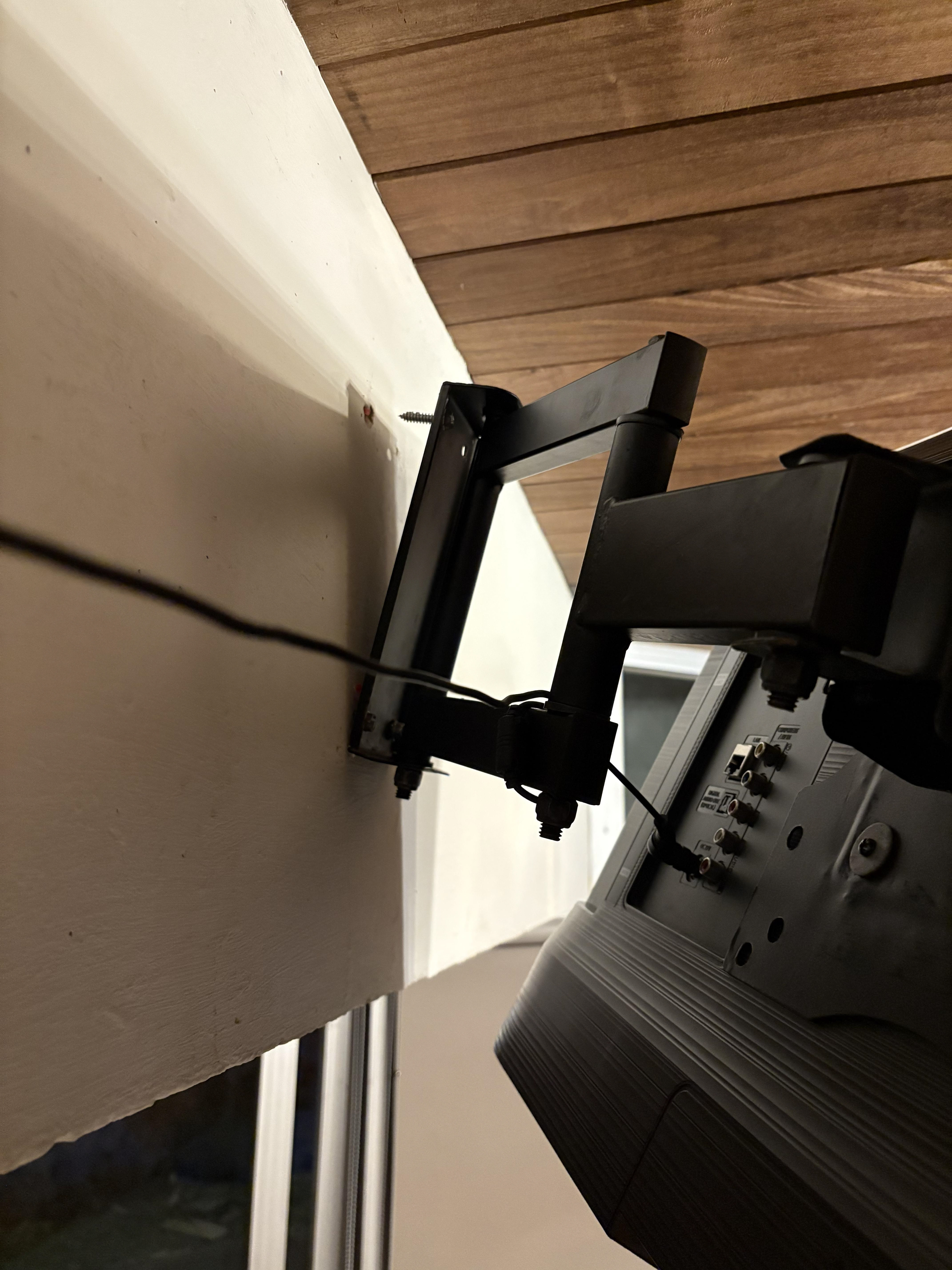 The one screw holding the TV up.