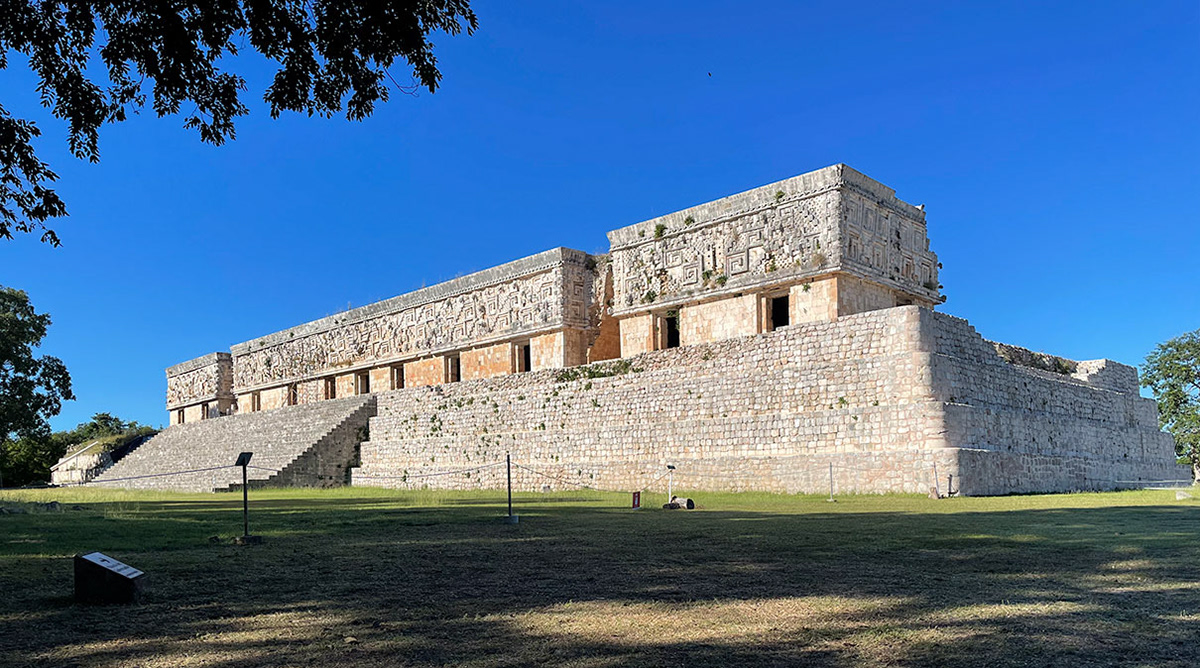 Governor's Palace