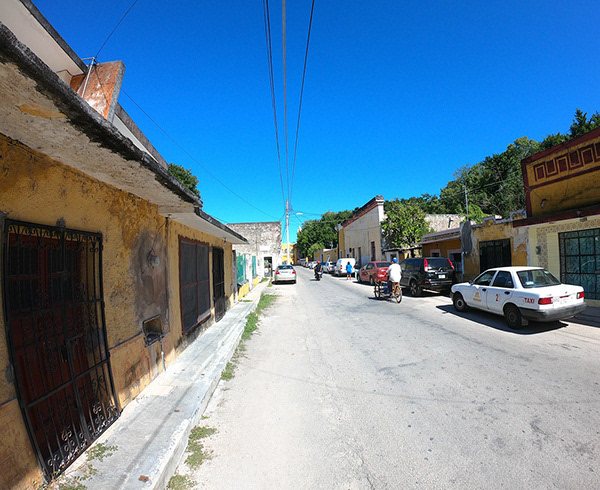 Neighborhood around the castle.