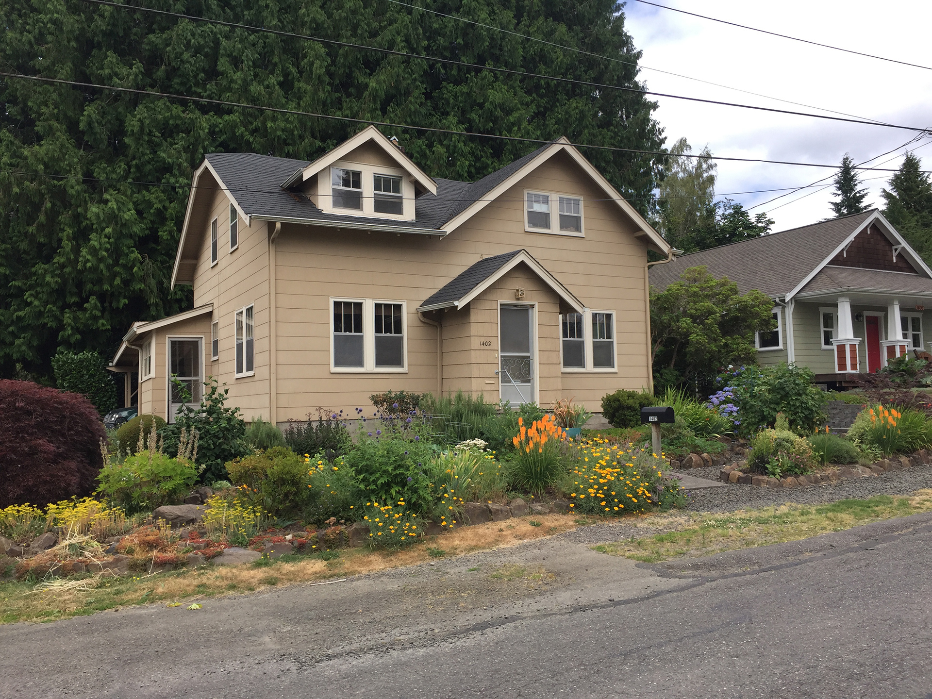 August 2017 - Front