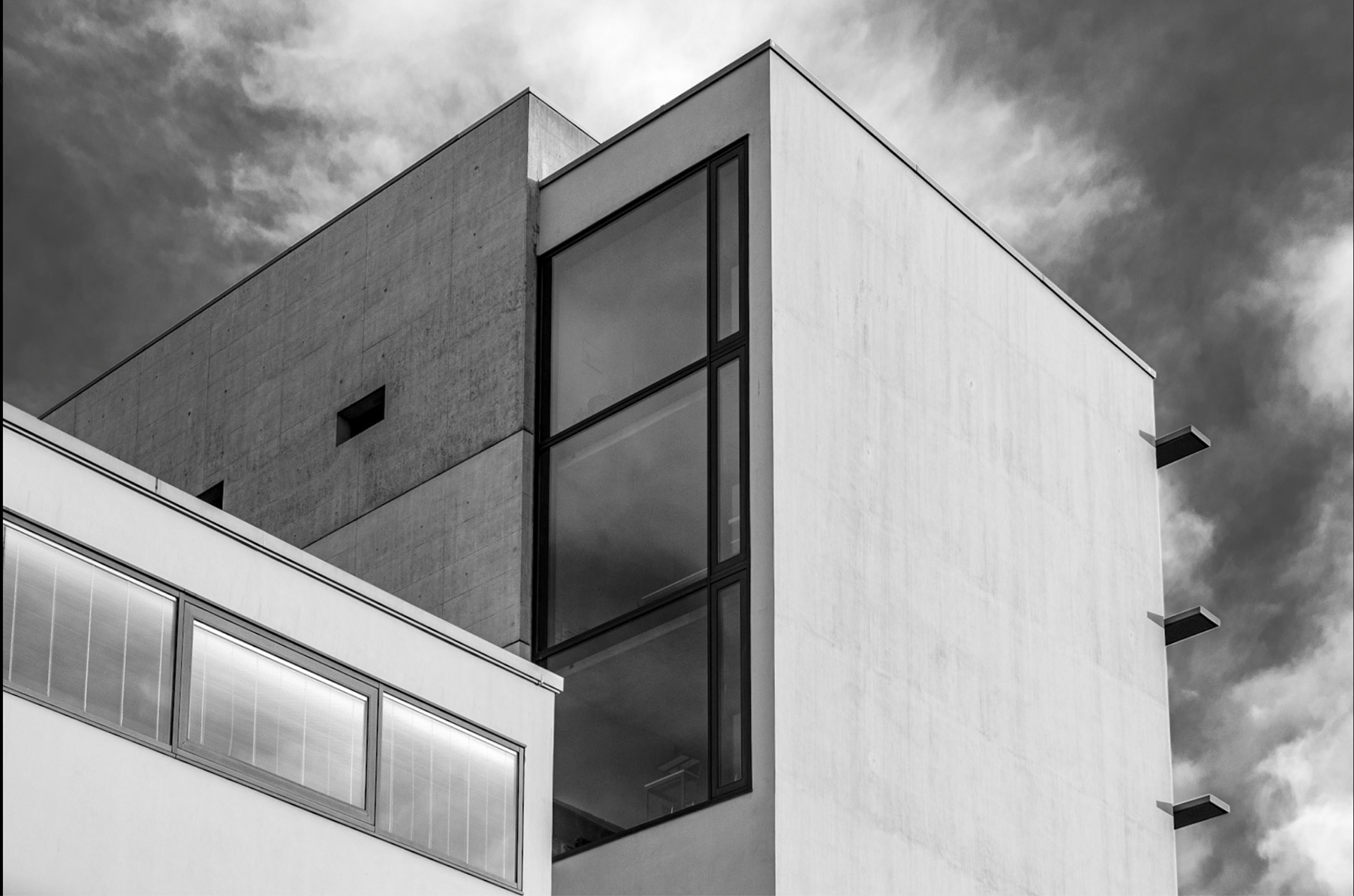 IIMT - International Institute of Management in Technology (Fribourg)