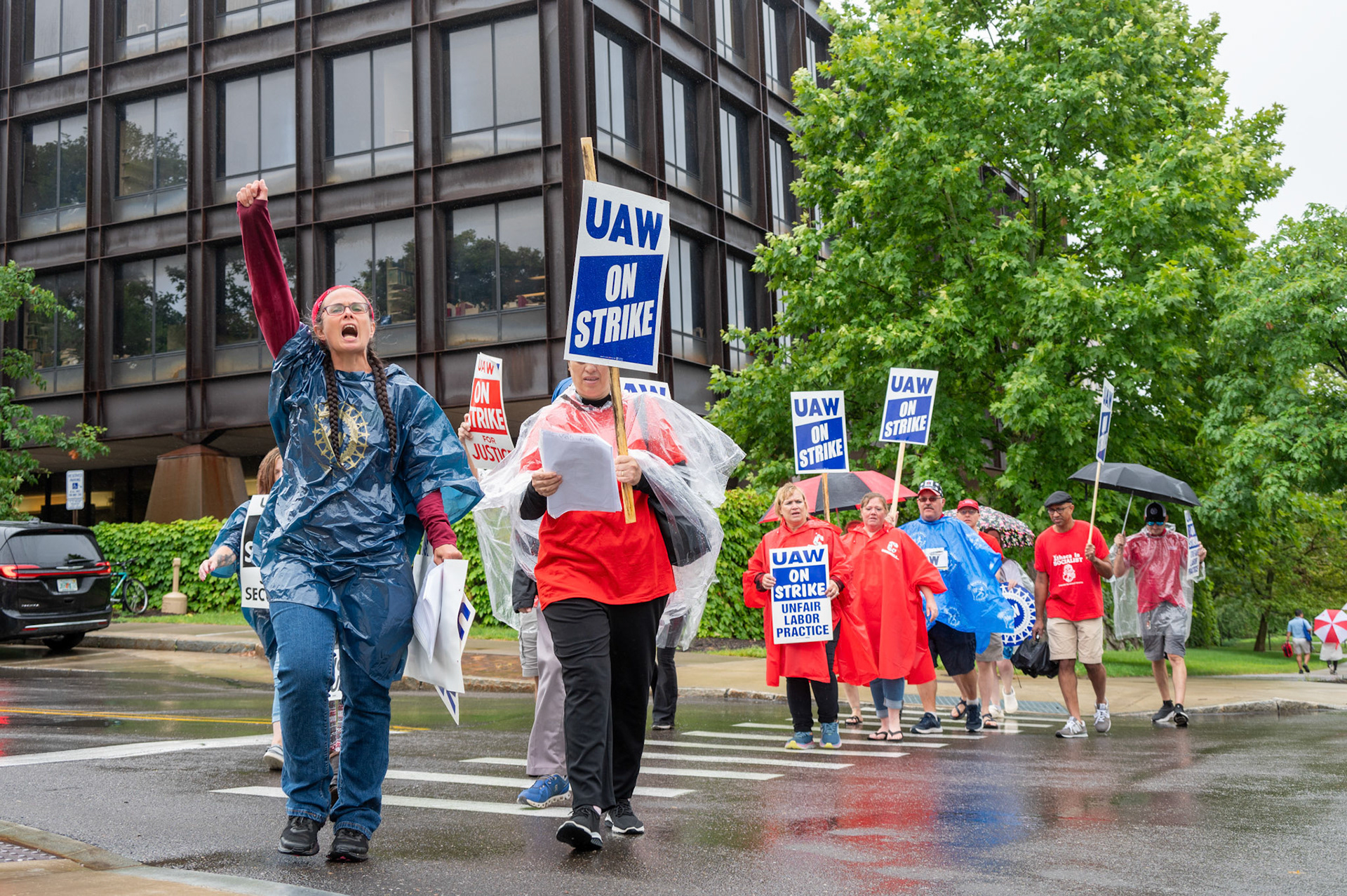 The picket line in front of Day Hall on the first day of the UAW 2300 workers strike, Aug 18th, 2024. (Ming DeMers/Sun Photography Editor)