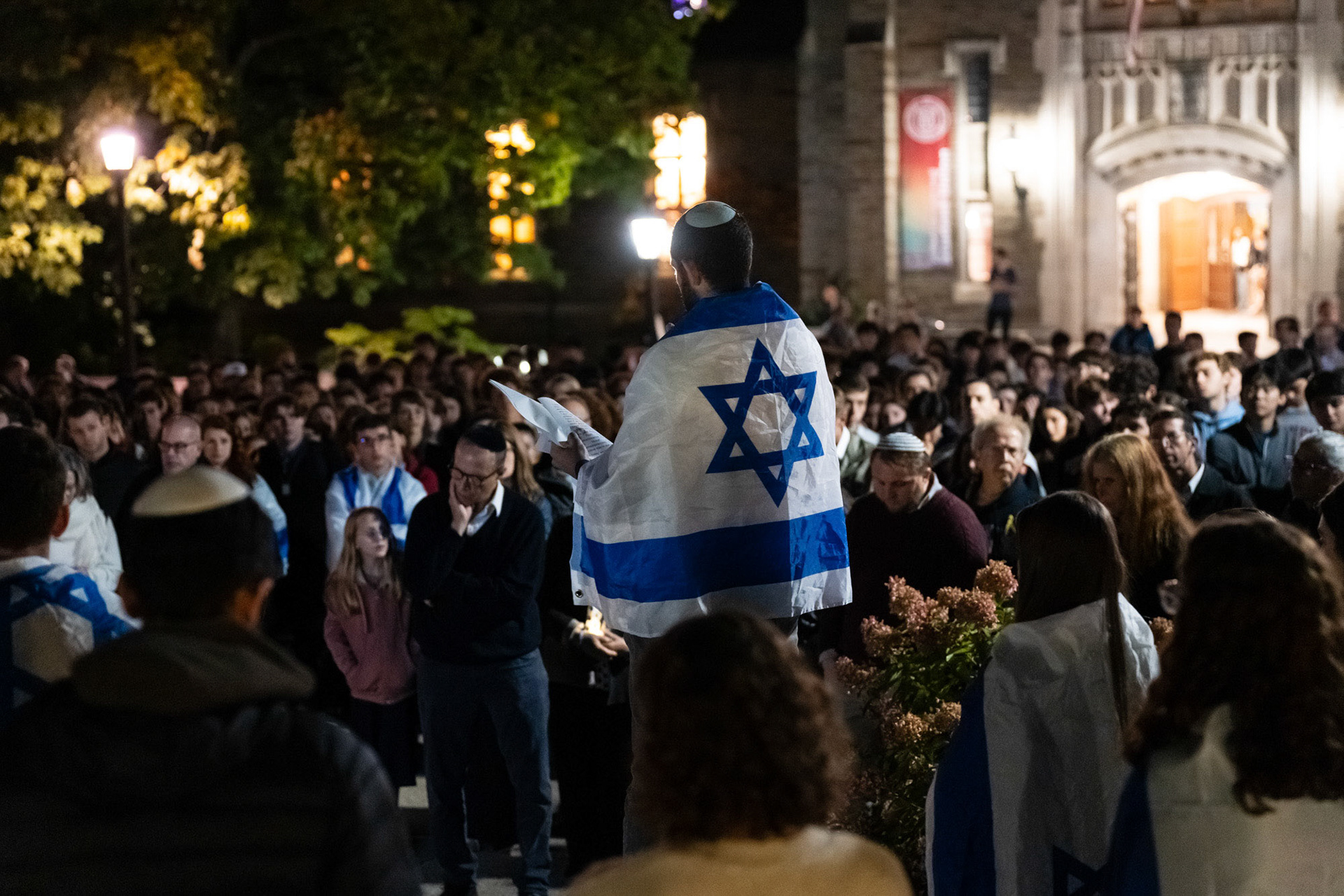 The Hillel Vigil for Israel, Ho Plaza, Oct 7, 2024. (Ming DeMers/Sun Photography Editor)
