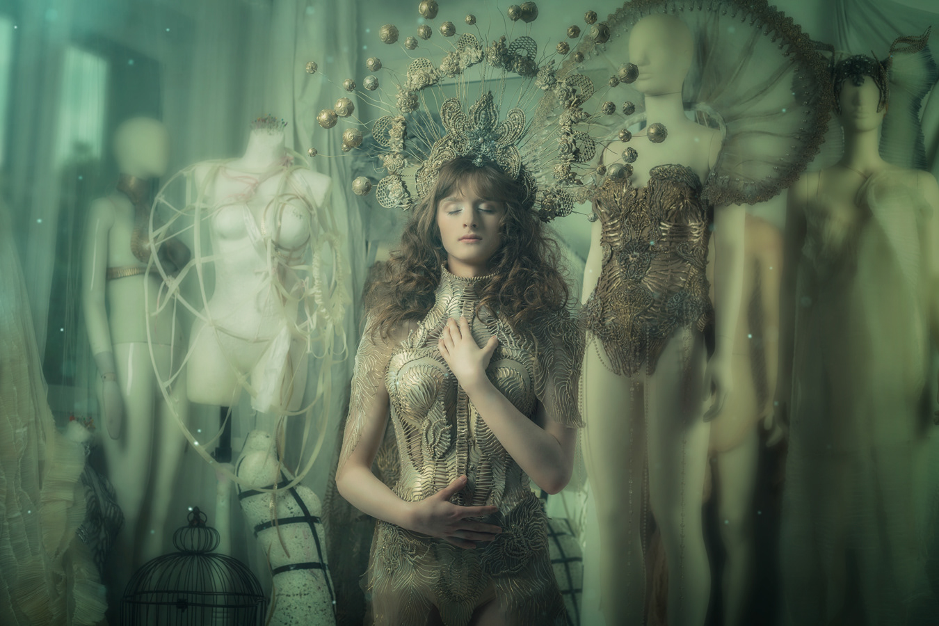 Costume design - Katarzyna Konieczka Photo - Kobaru Model - Marcelina Makeup - Wszelaky make-up Hair - Katarzyna Mątewska Kowalewska, Pomorskie Studium Sztuk Wizualnych Jewelry - Danuta Czapnik