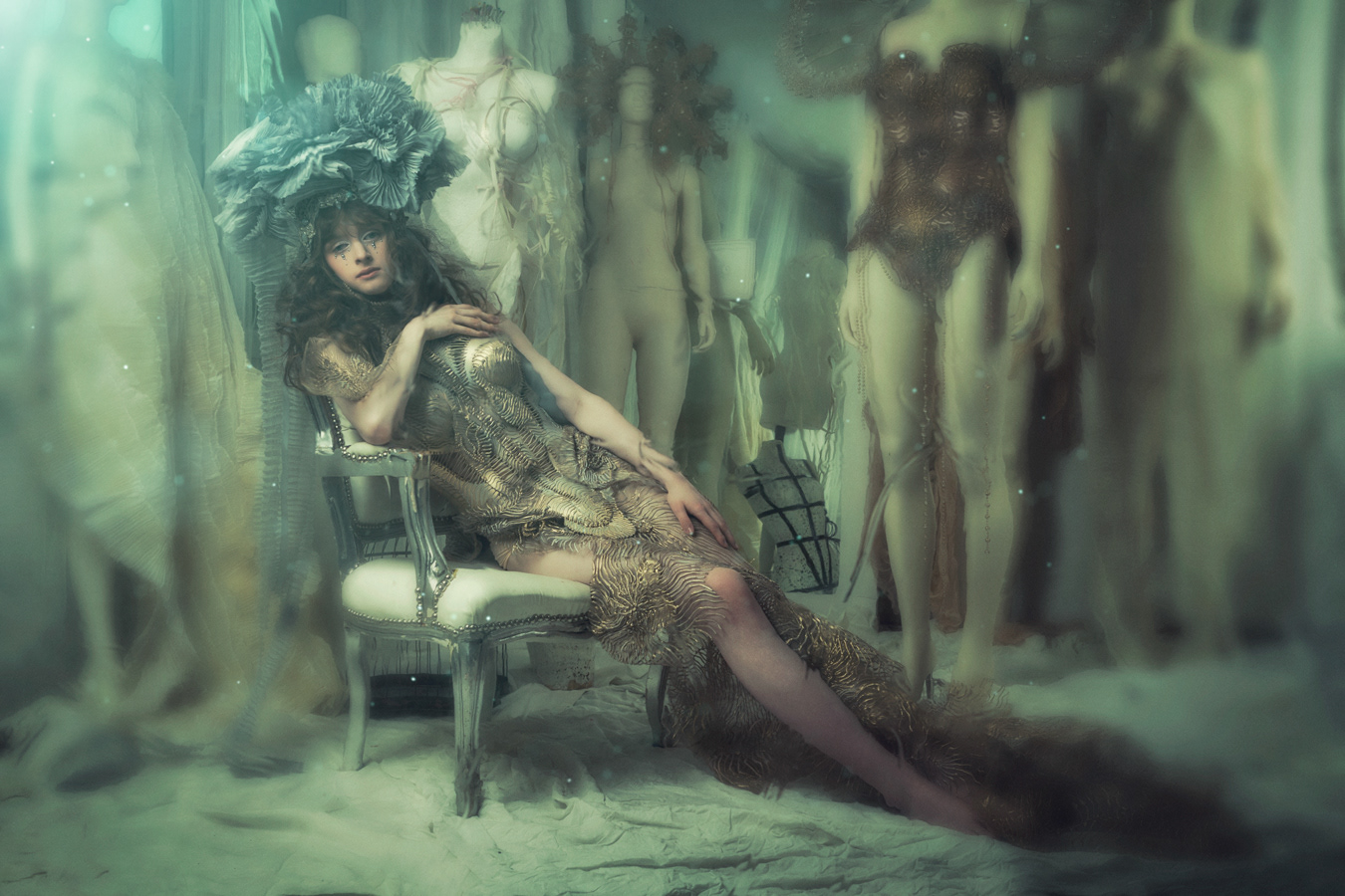 Costume design - Katarzyna Konieczka Photo - Kobaru Model - Marcelina Makeup - Wszelaky make-up Hair - Katarzyna Mątewska Kowalewska, Pomorskie Studium Sztuk Wizualnych Jewelry - Danuta Czapnik