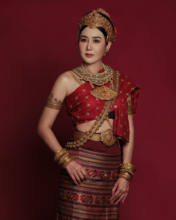 David Ryo - Queen of Phayao