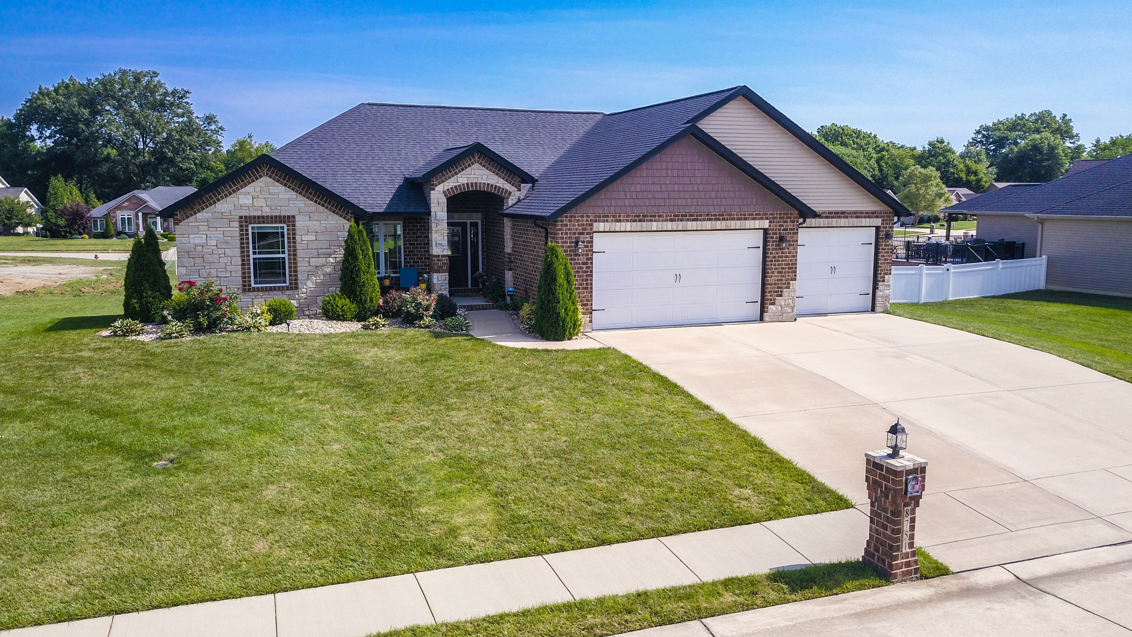 Selling Your House? I do that too.