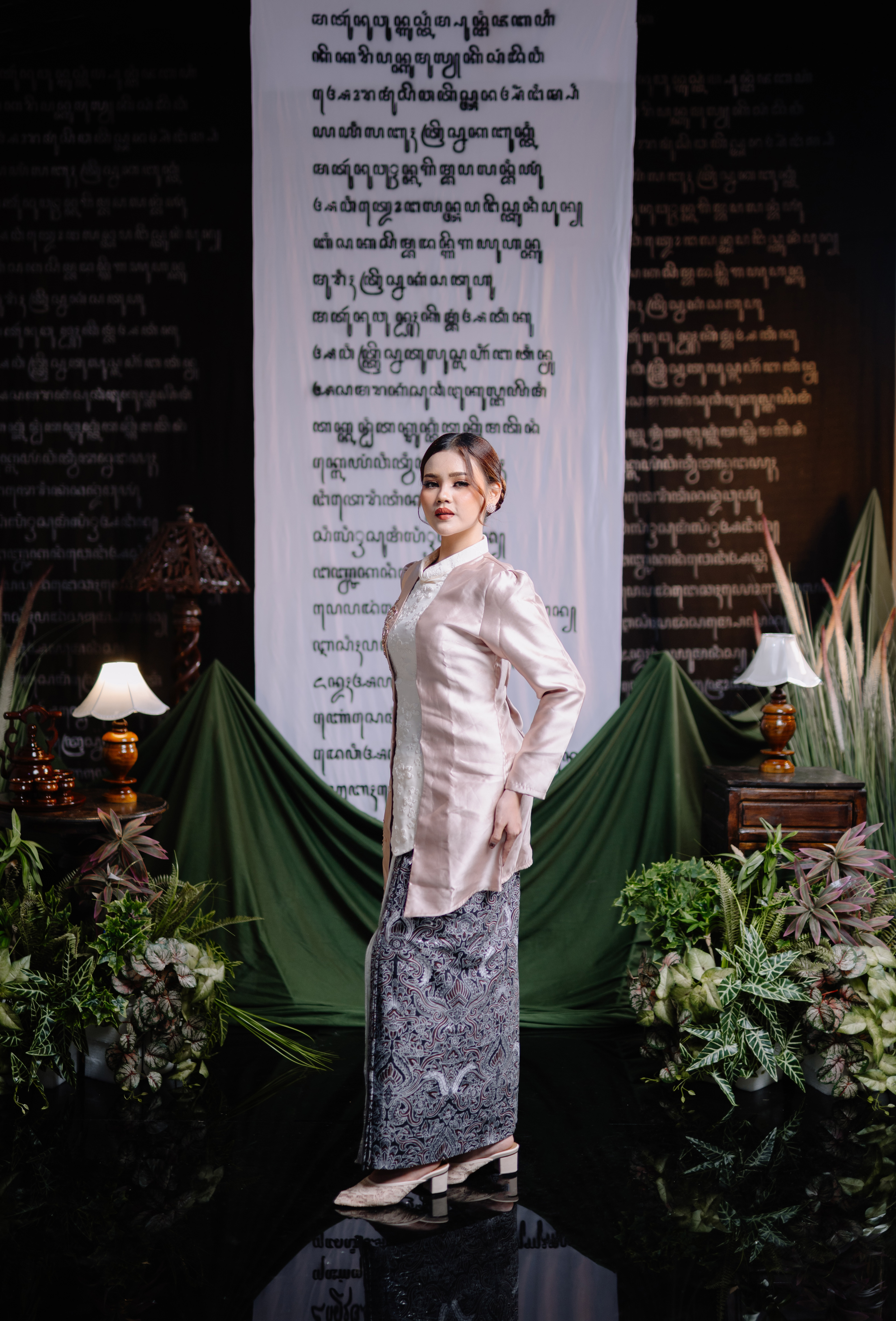 Kebaya Satin