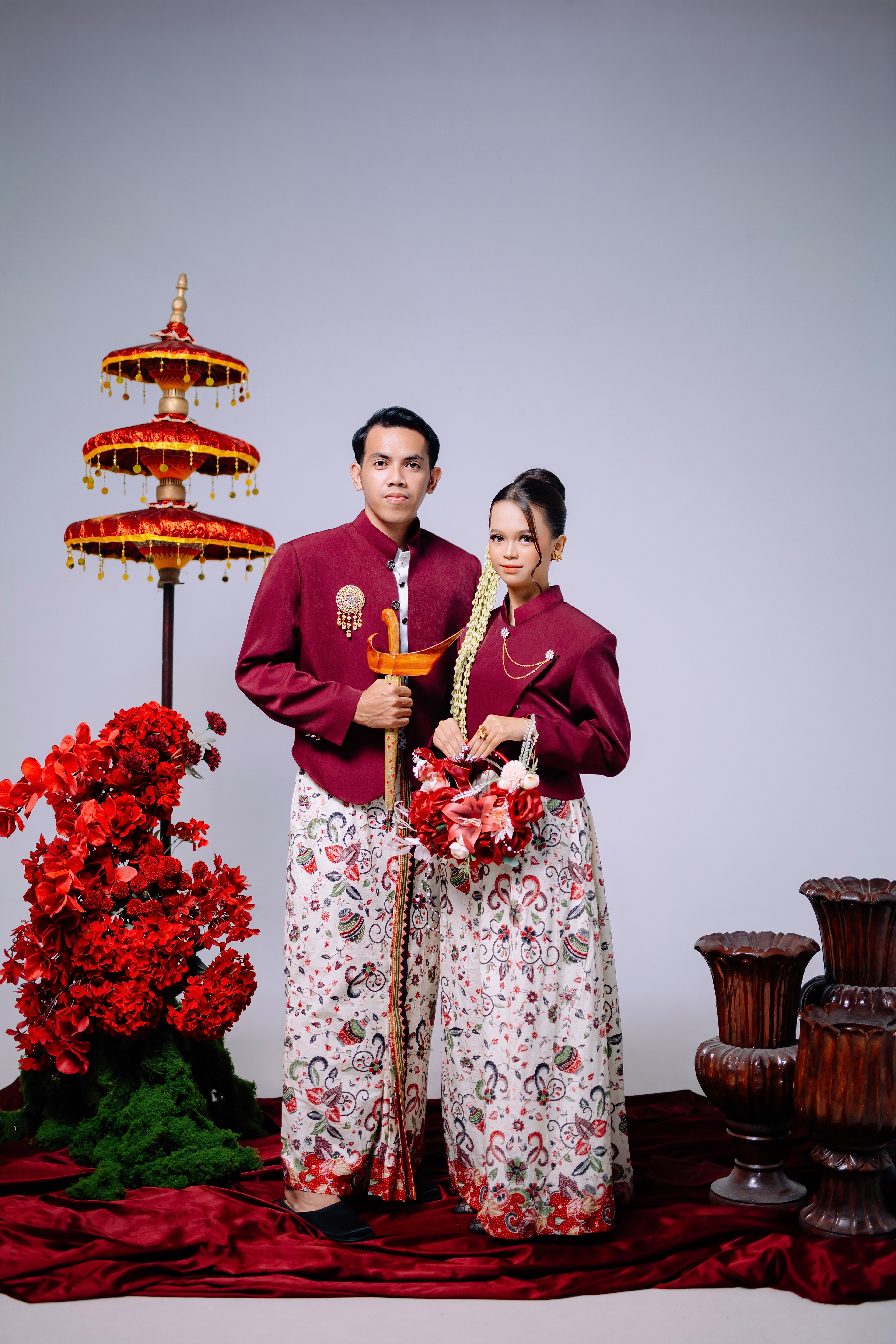Kebaya Janggan Burgundy