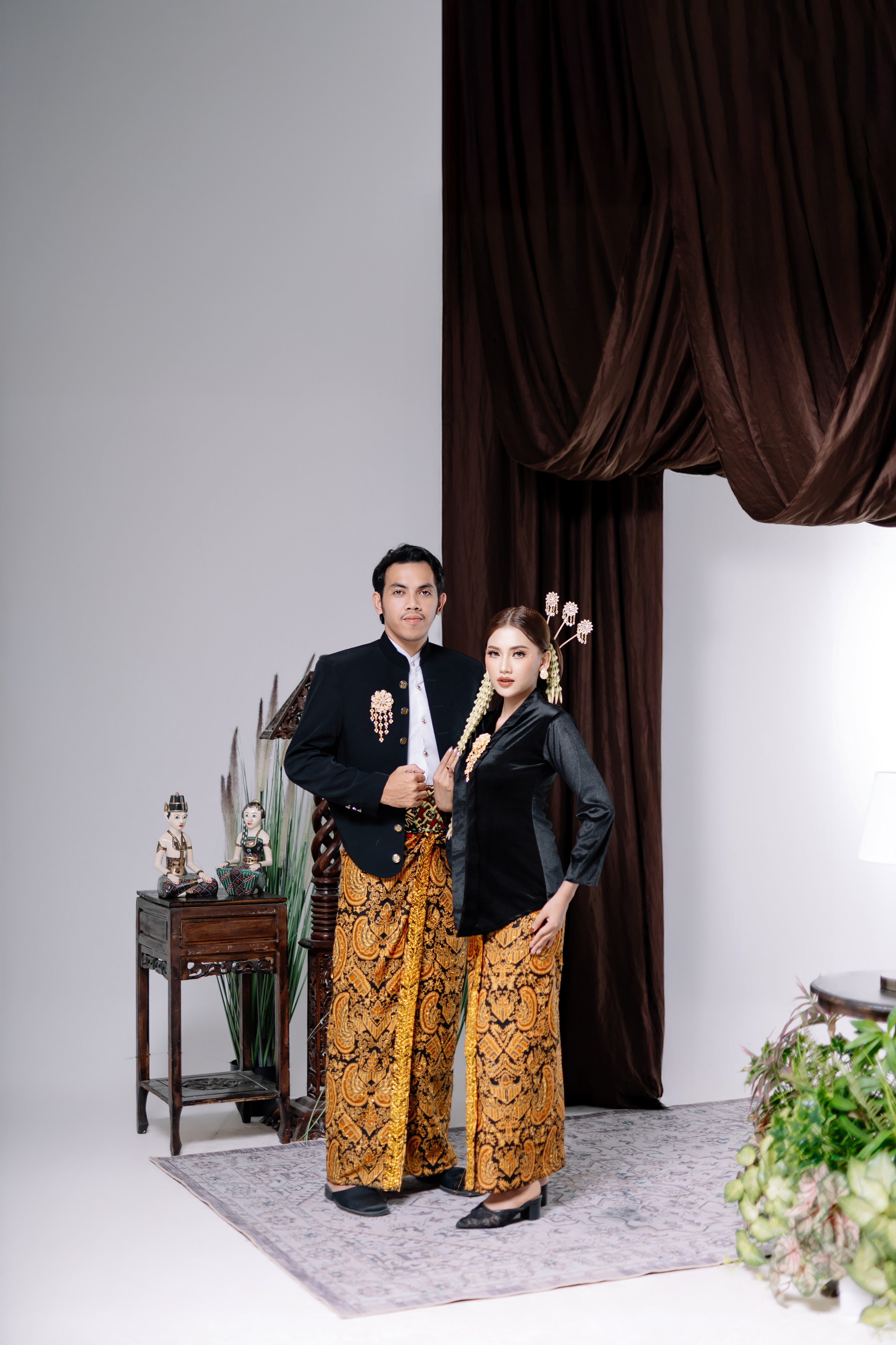 Kebaya Bludru 3