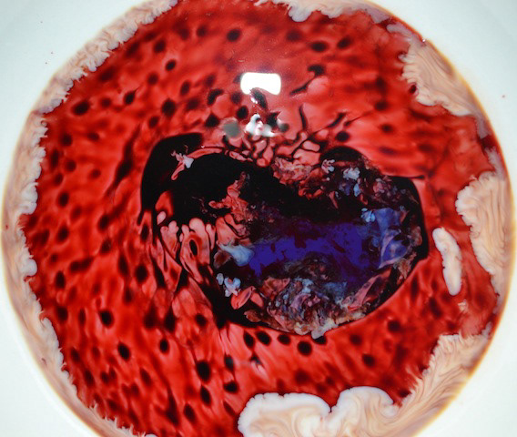 Food colouring and milk