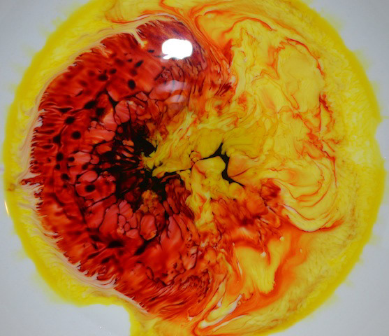 Food colouring and milk