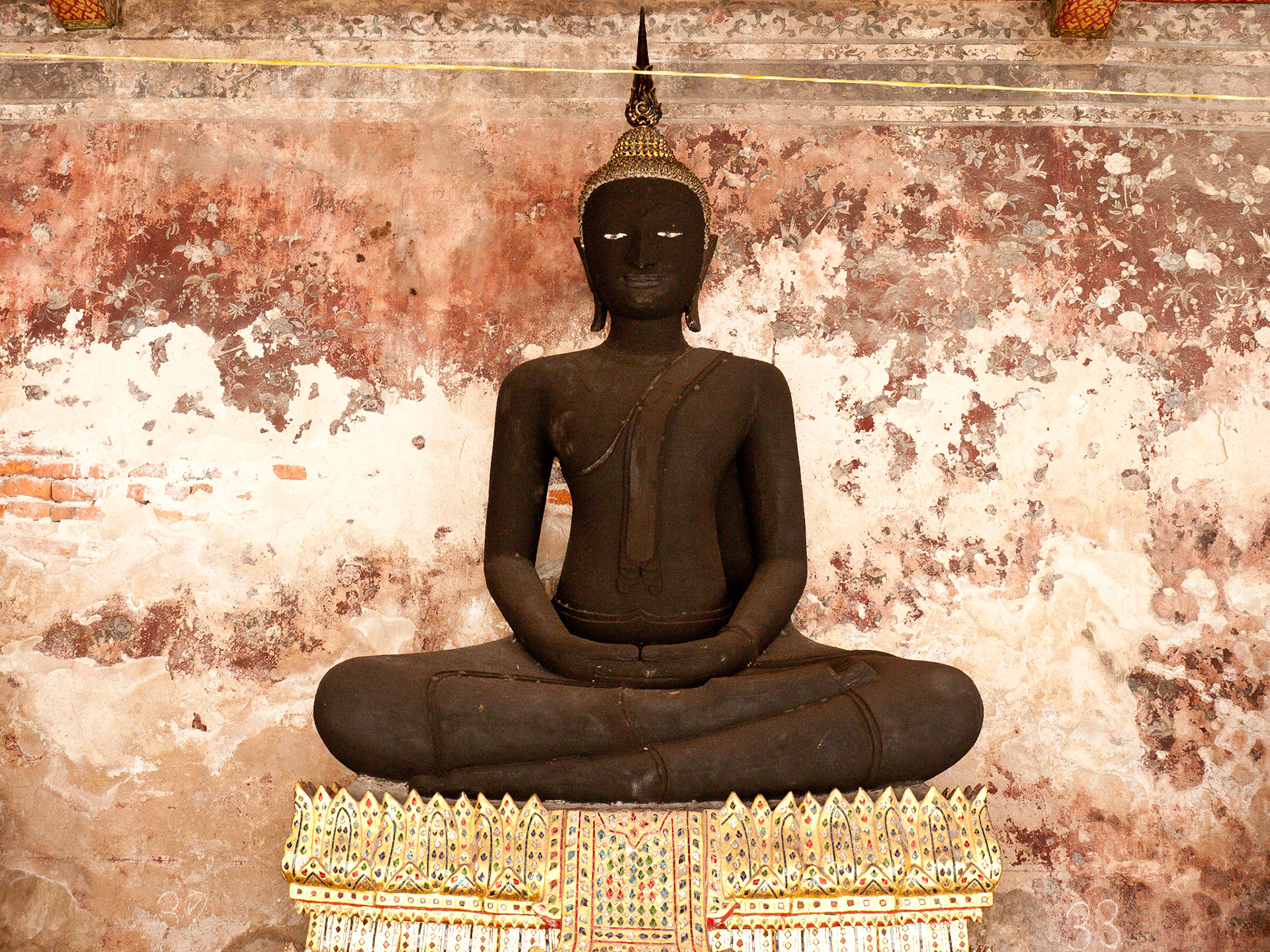 (Wat Suthat, Bangkok)