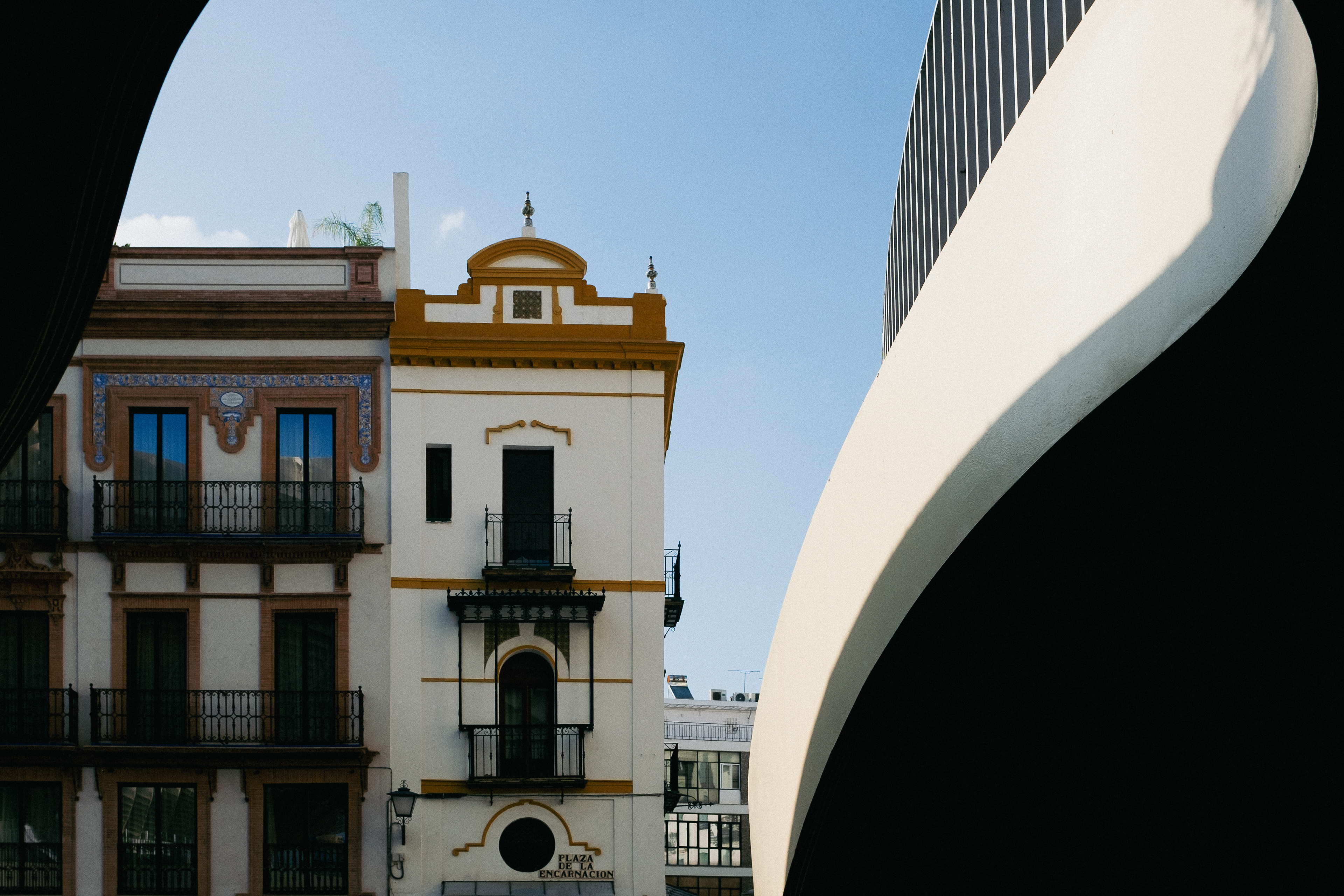 Curvas, Sevilla 2023.