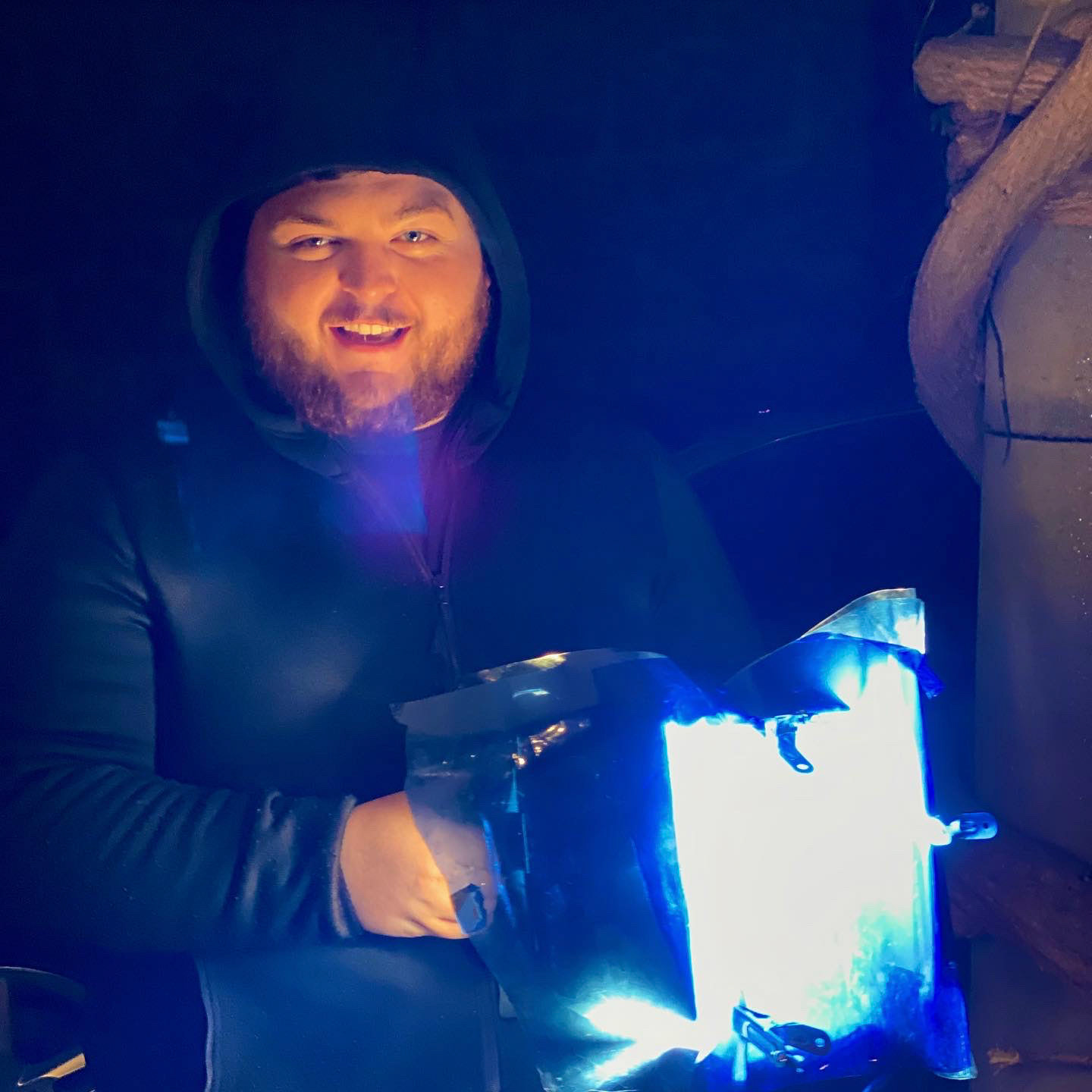 Cameron lighting on a scene.