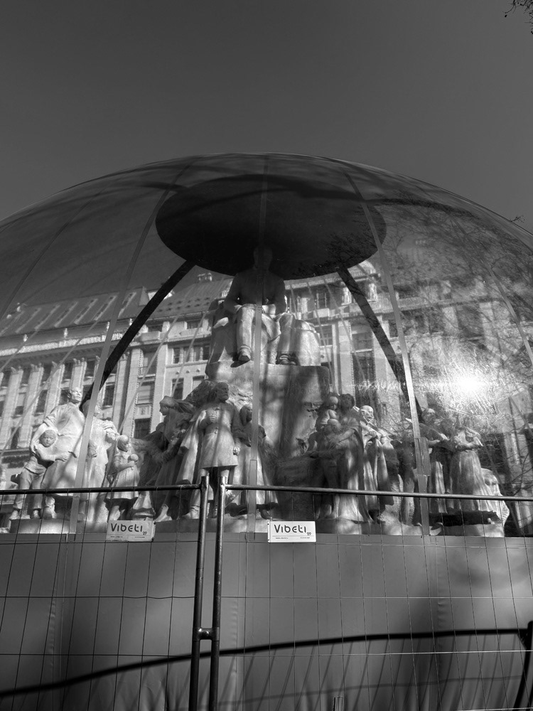 Bubble, 2025