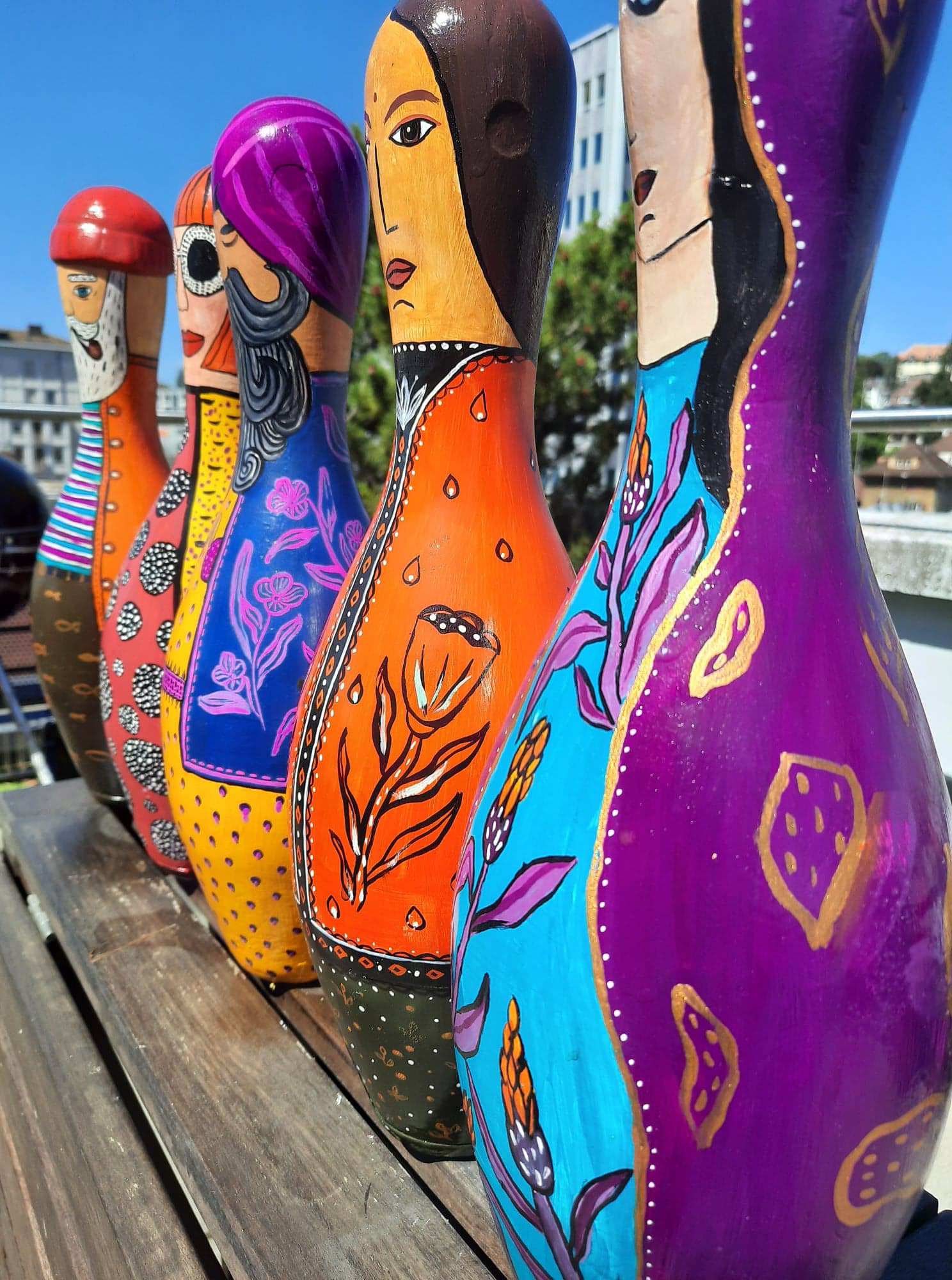 Bowling pins