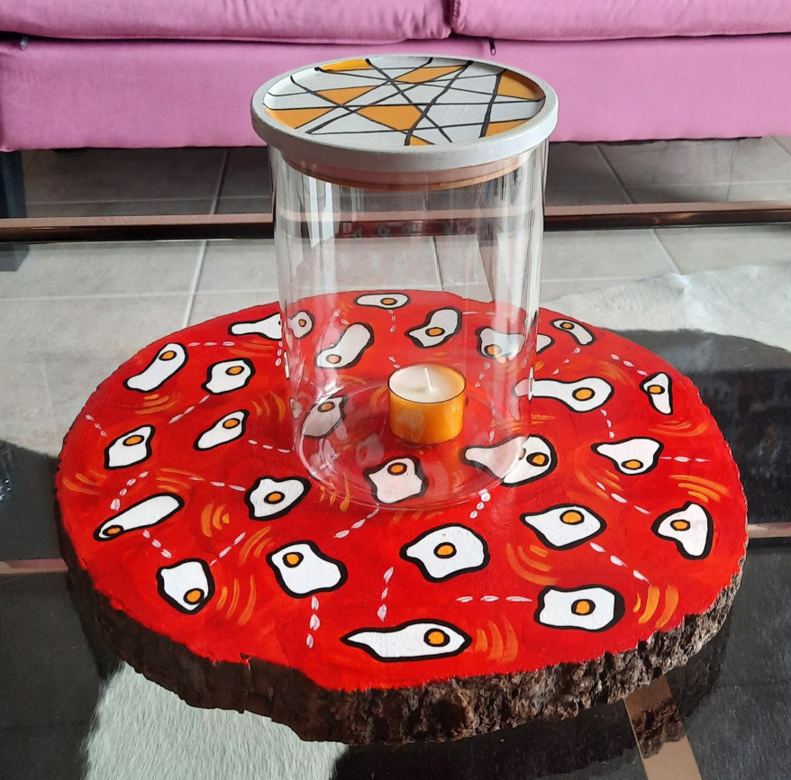 Laïte candle holder