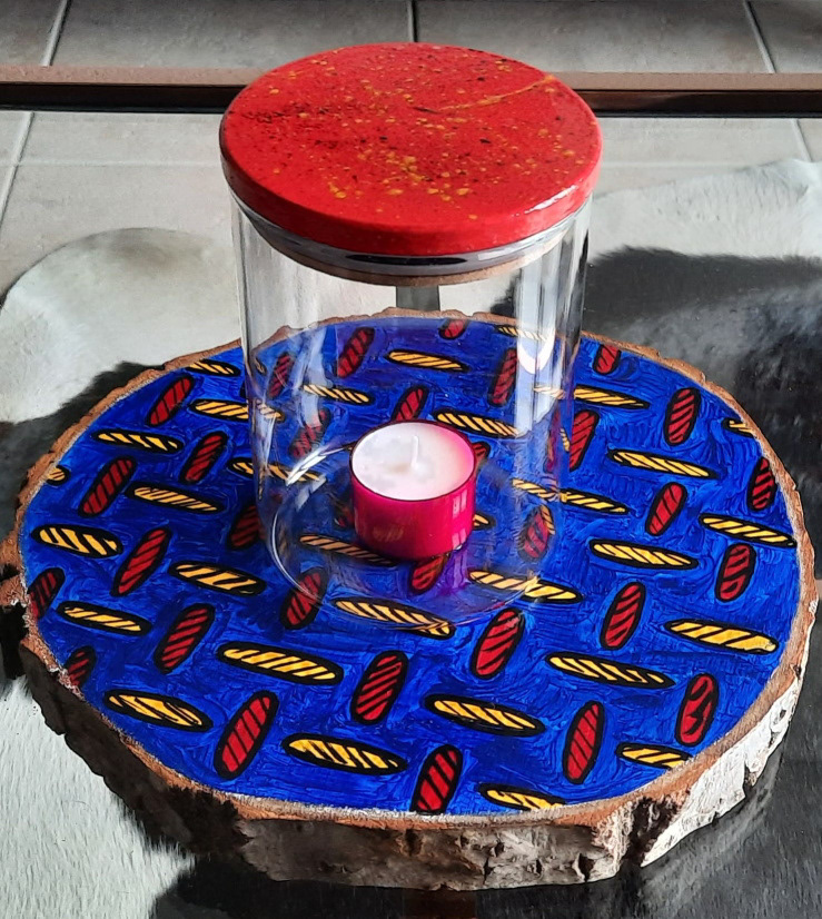 Laïte candle holder