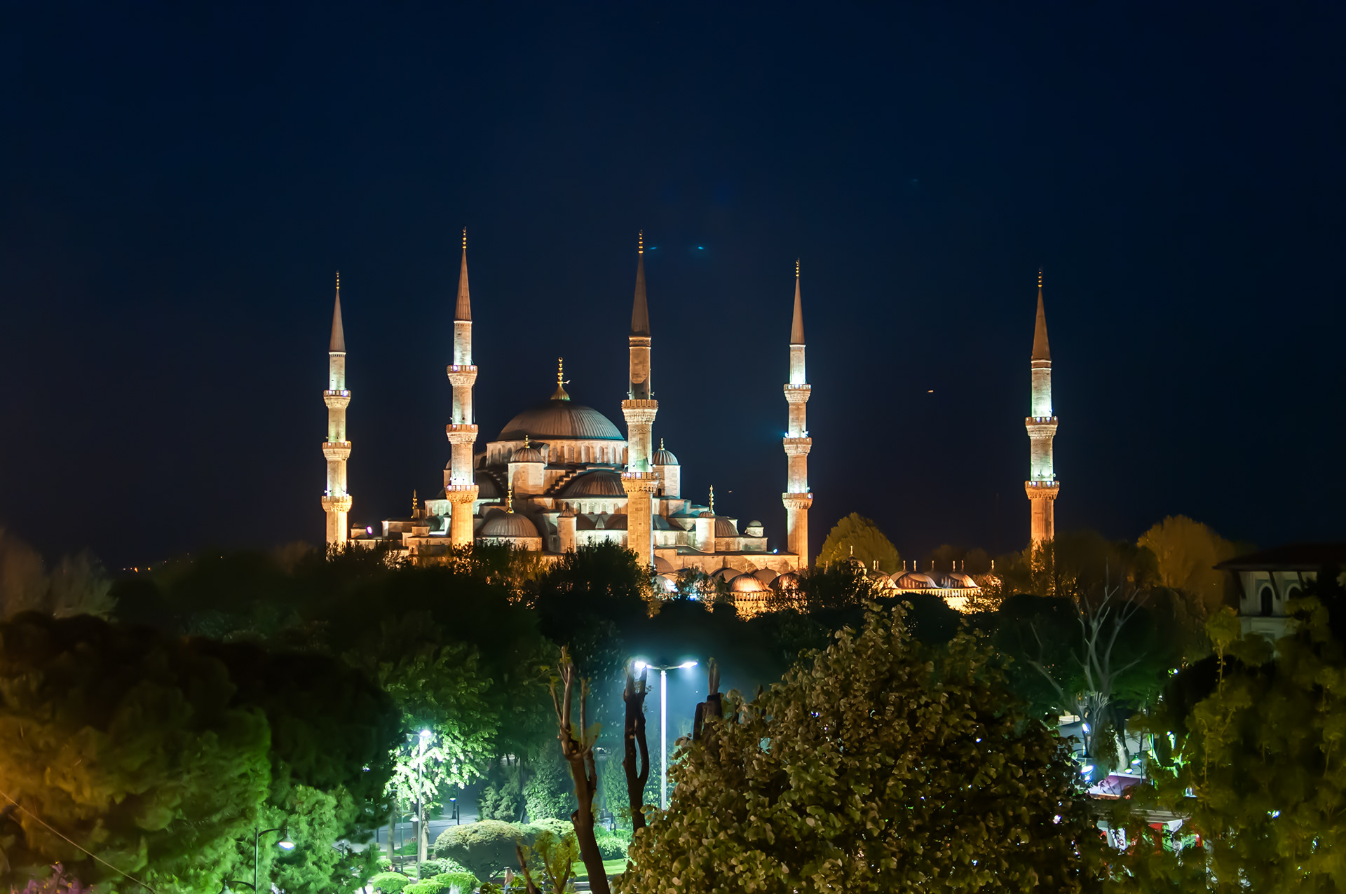 Istanbul (2012)