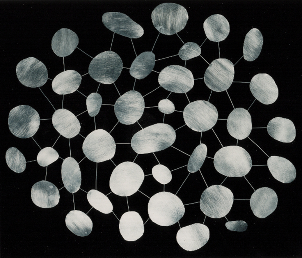Prolífera (Prolifer), 5 editions, iron and electric welding, 34.25 x 41.73 in, 2000.