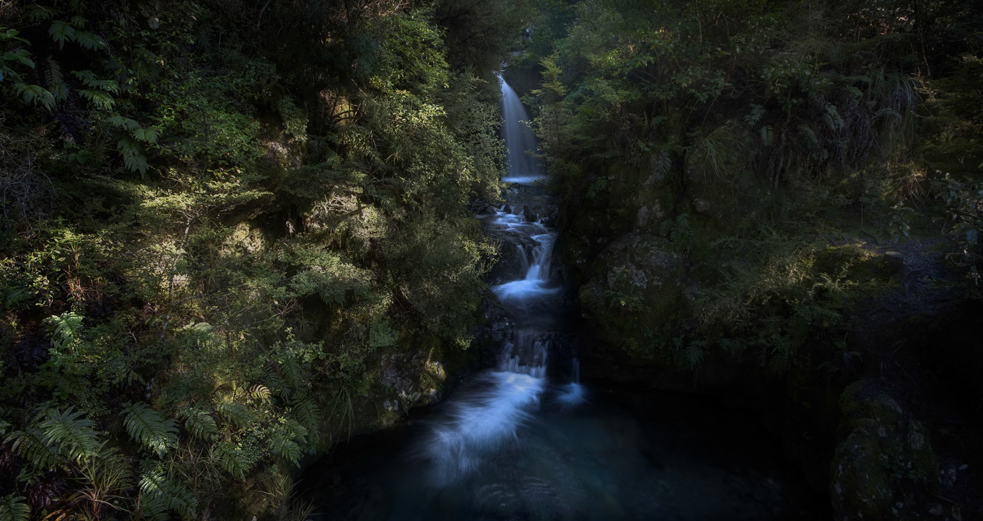 Avalanche Creek Waterfall, Arthurs Pass, NZ