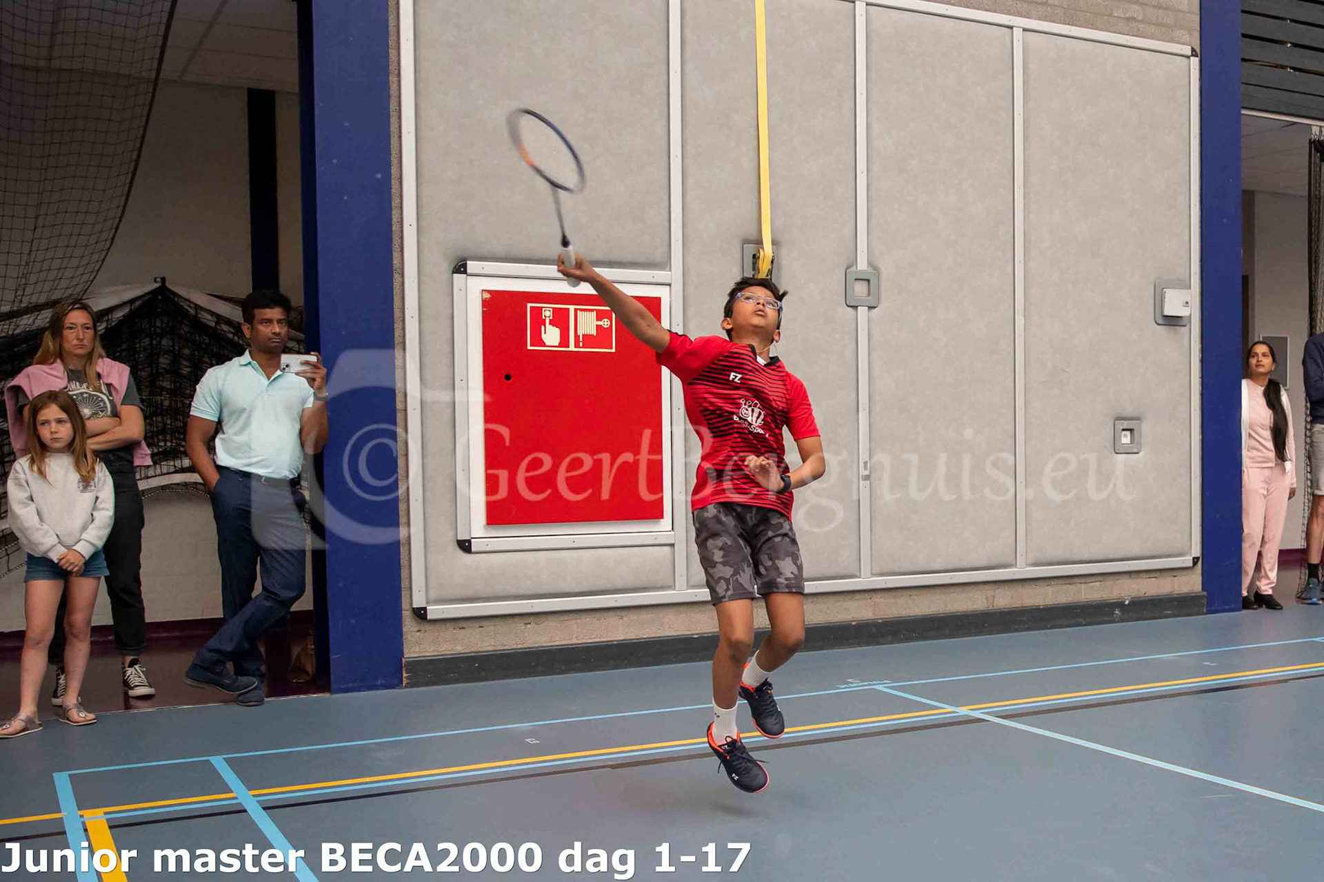 Junior master BECA 2000