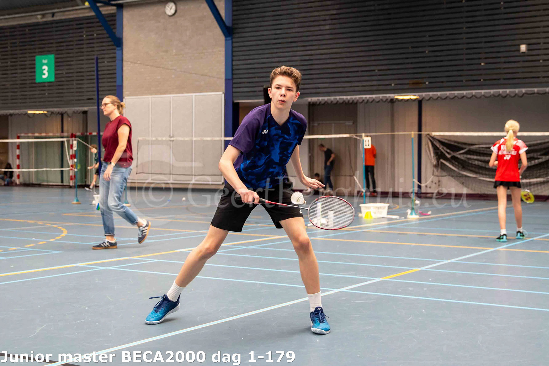Junior master BECA 2000