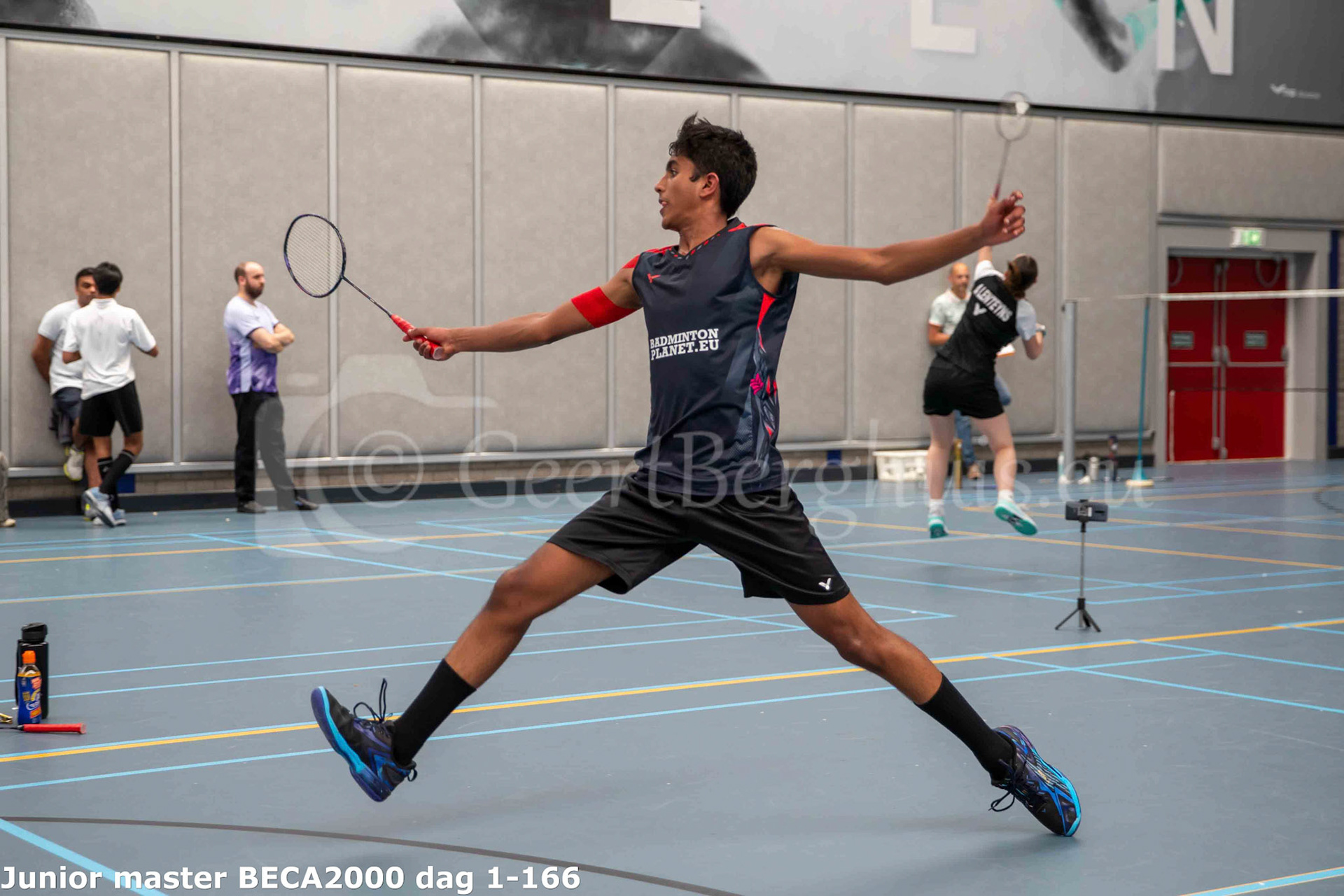 Junior master BECA 2000