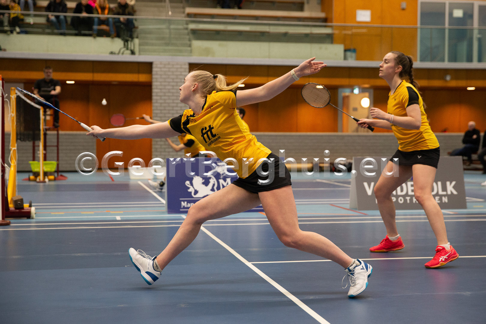 Kirsten de Wit, Eleanor O'Donnell