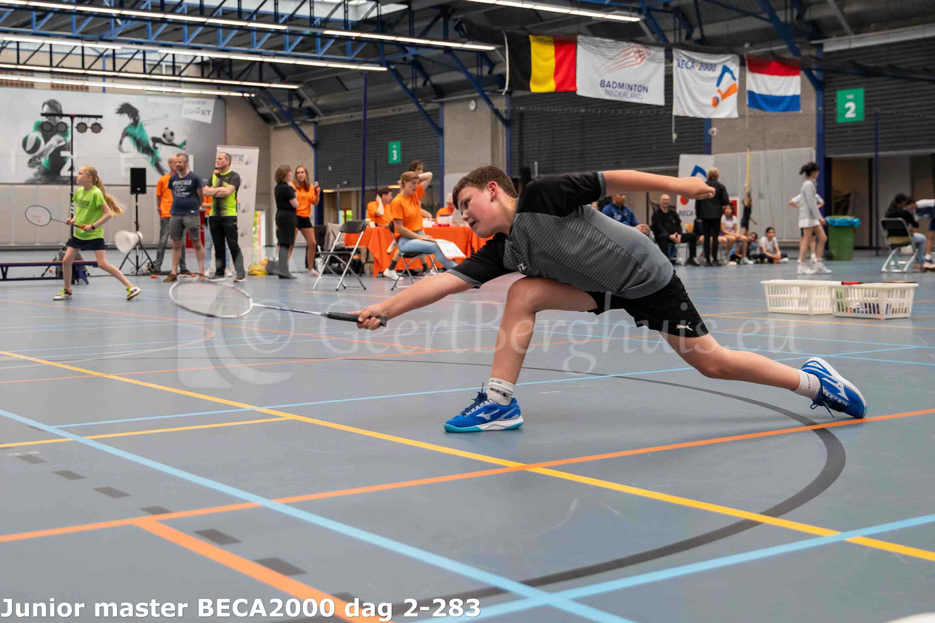Junior master BECA2000