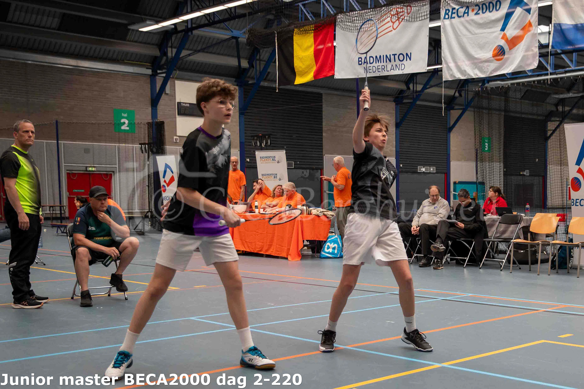 Junior master BECA2000